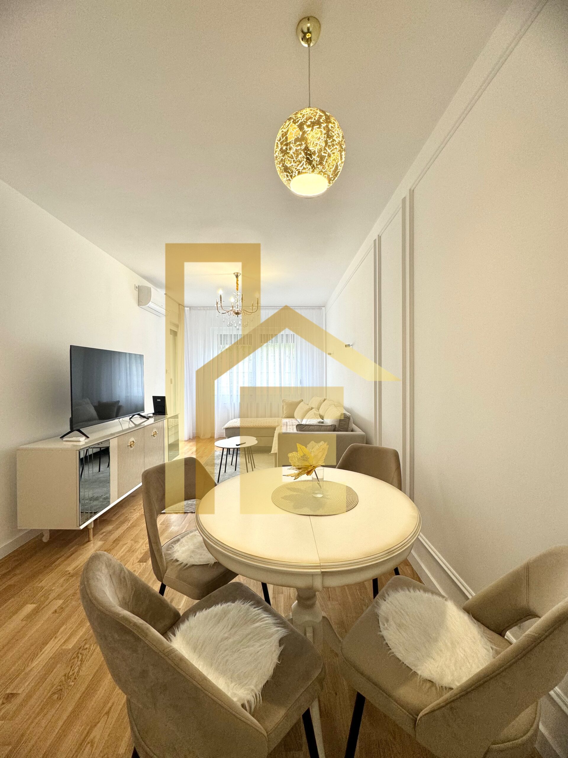 Iznajmljujemo moderno namješten dvosoban stan, naselje Hisete slika 5