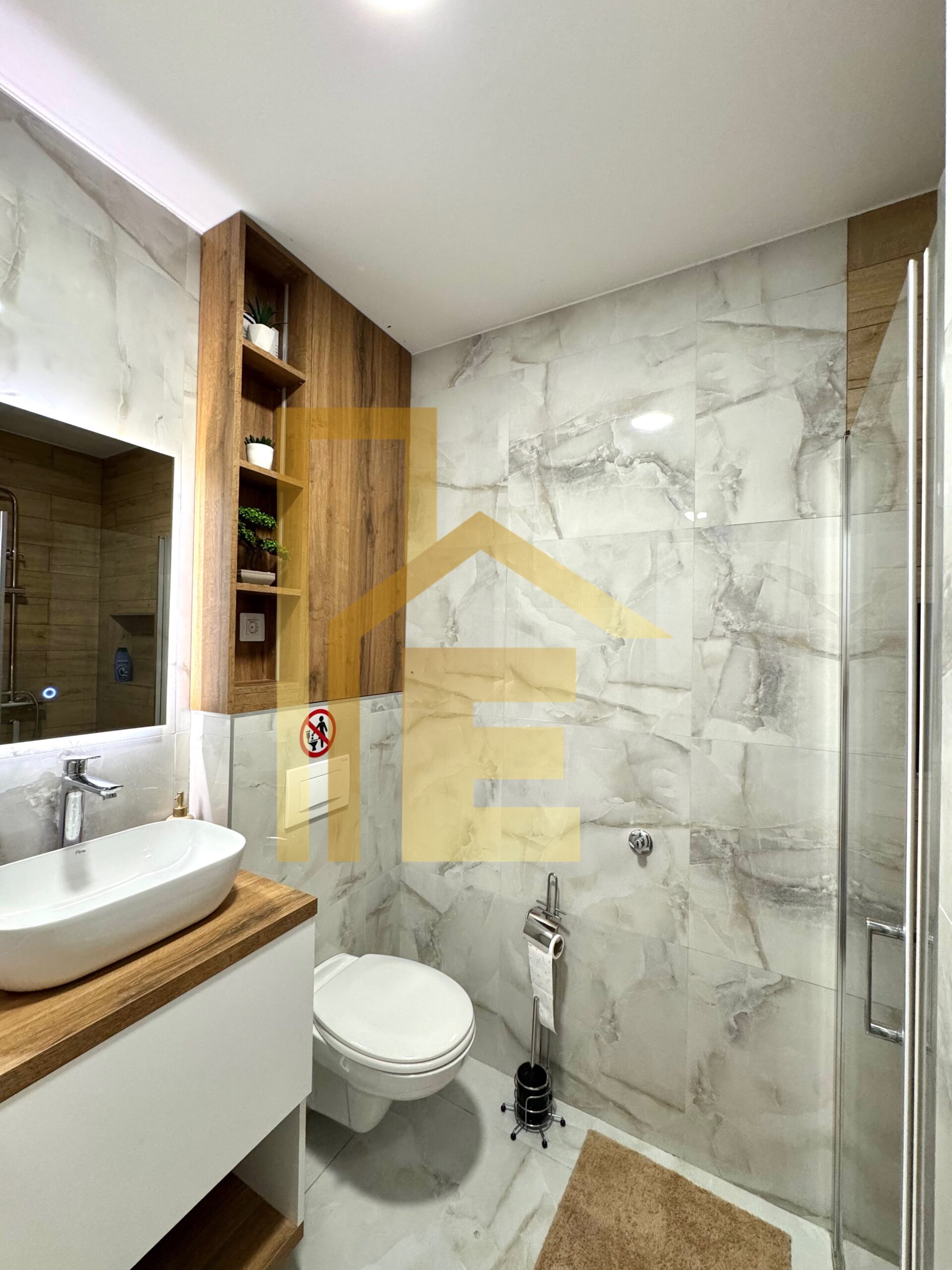 LUX Trosoban stan, City Block slika 14