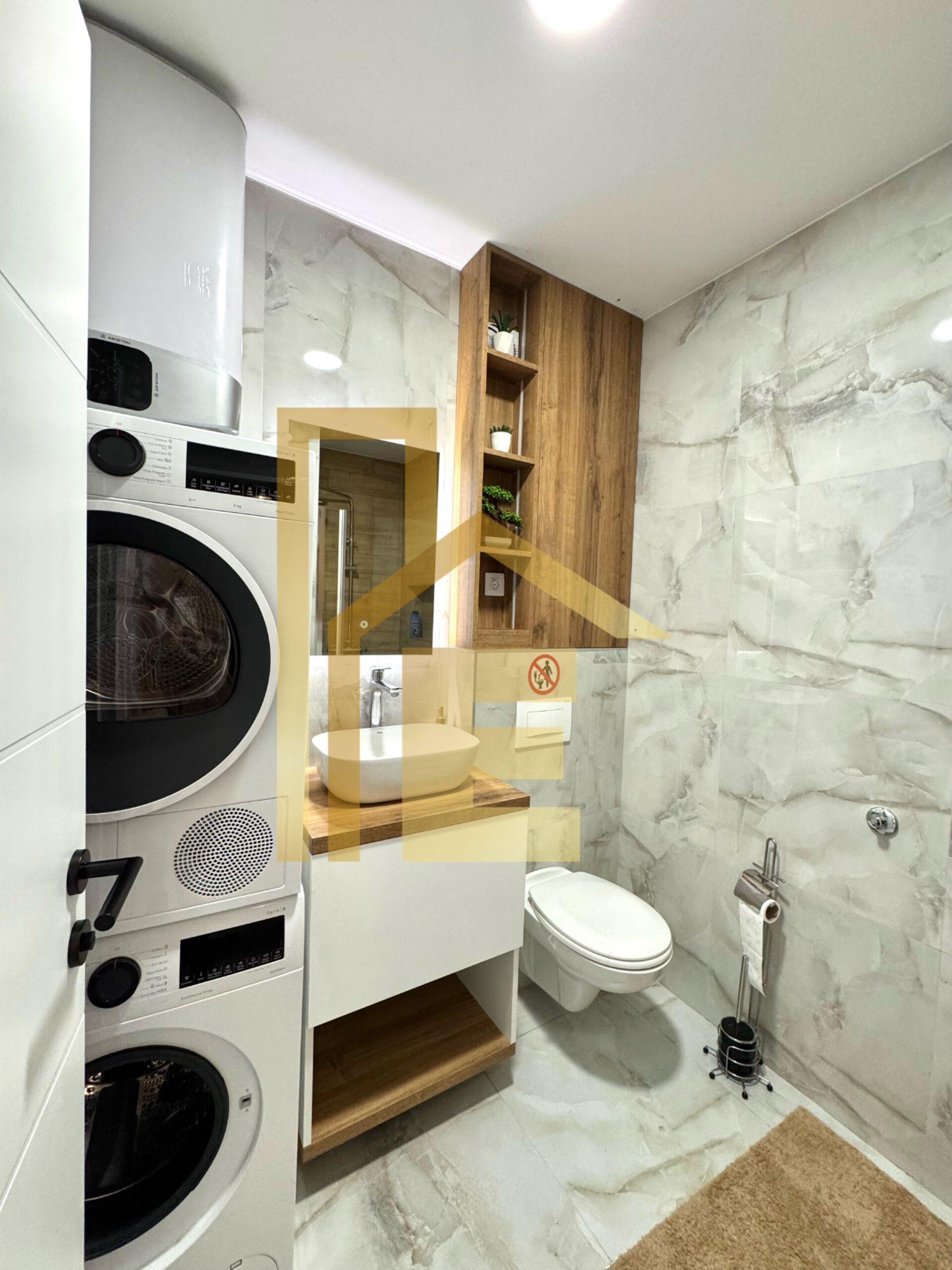 LUX Trosoban stan, City Block slika 18