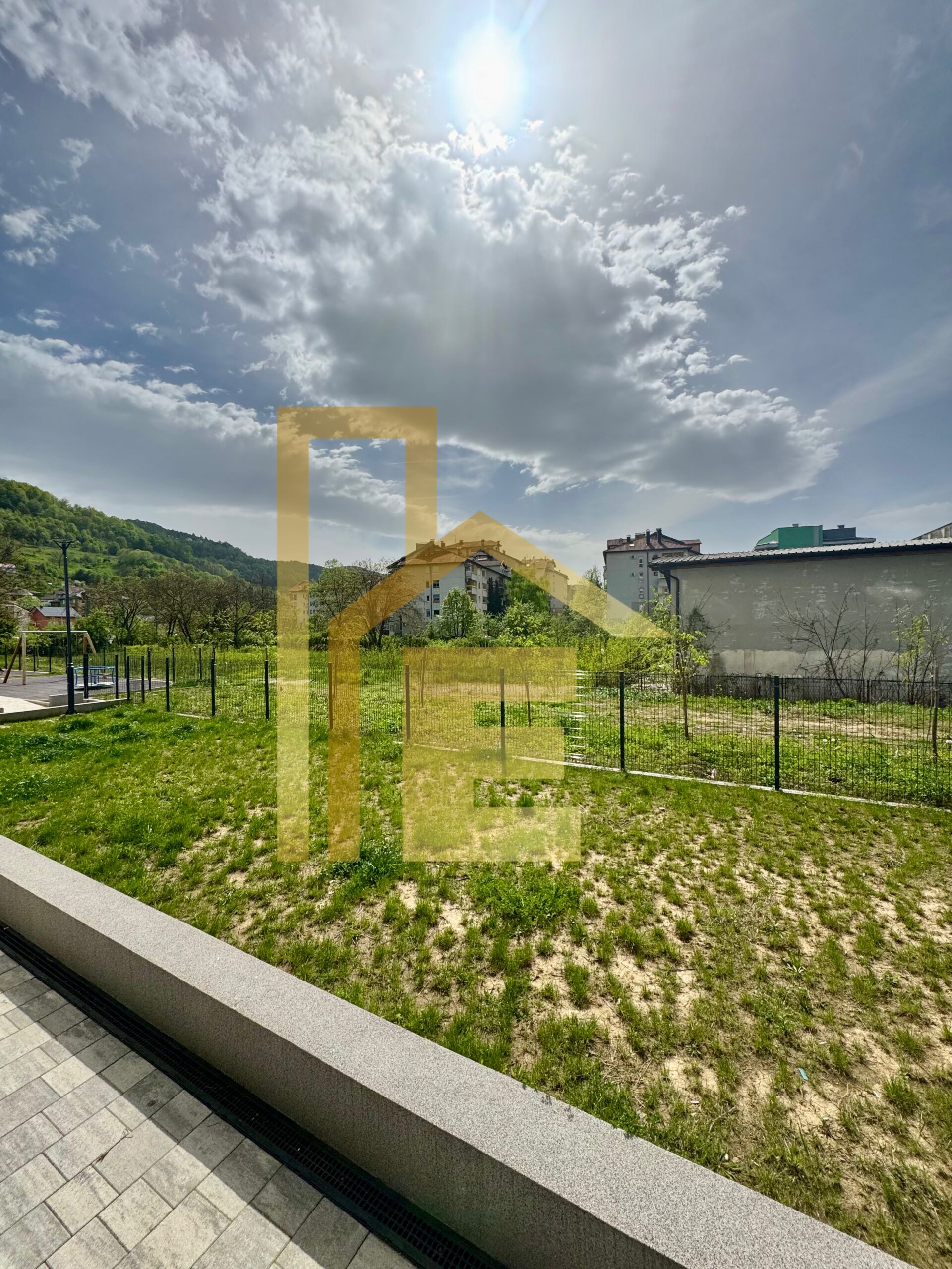 Iznajmljujemo moderan dvosoban stan, podnožje Starčevice slika 23