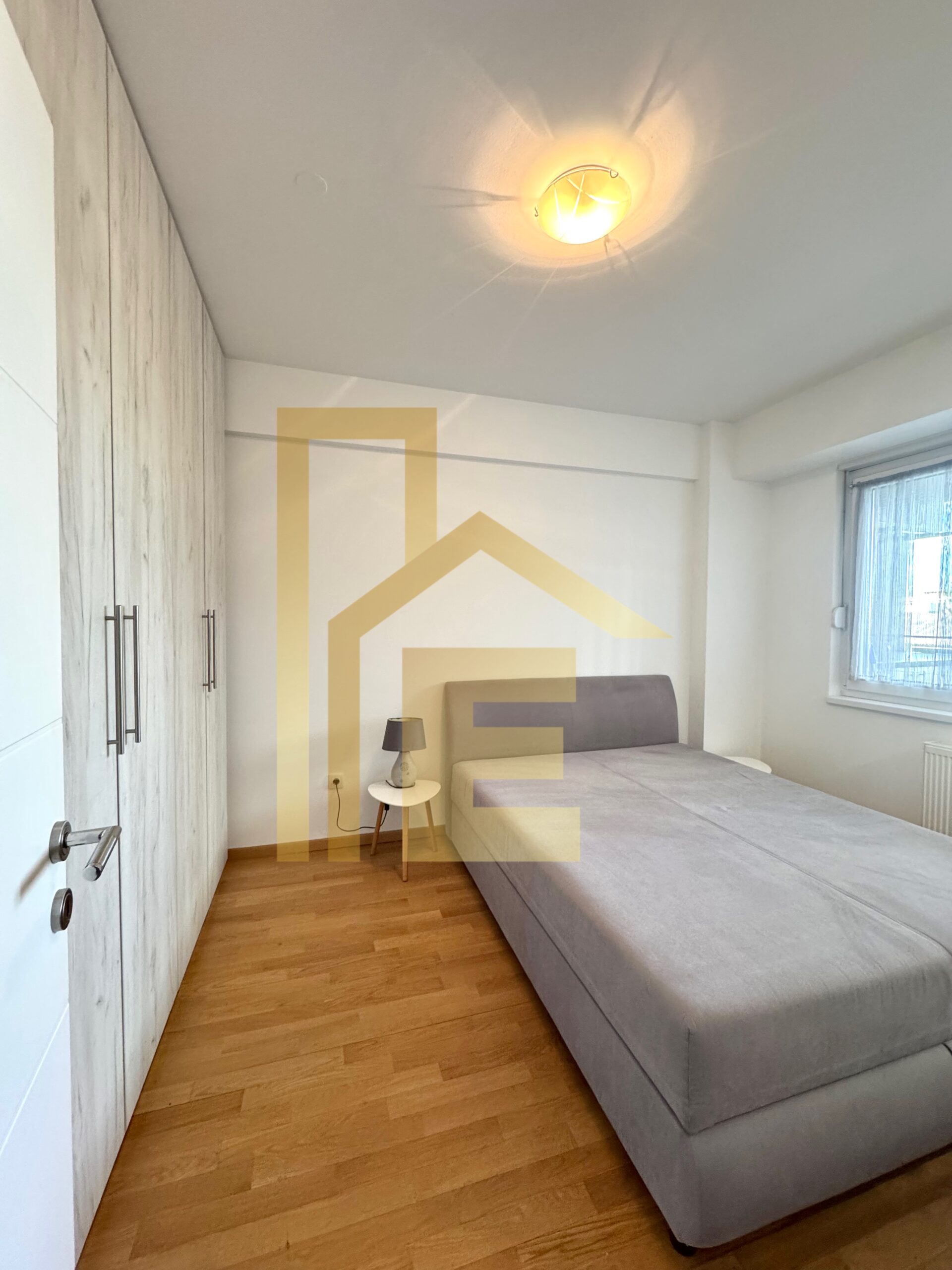 Dvosoban stan sa parkingom kod hotela Marriott slika 14