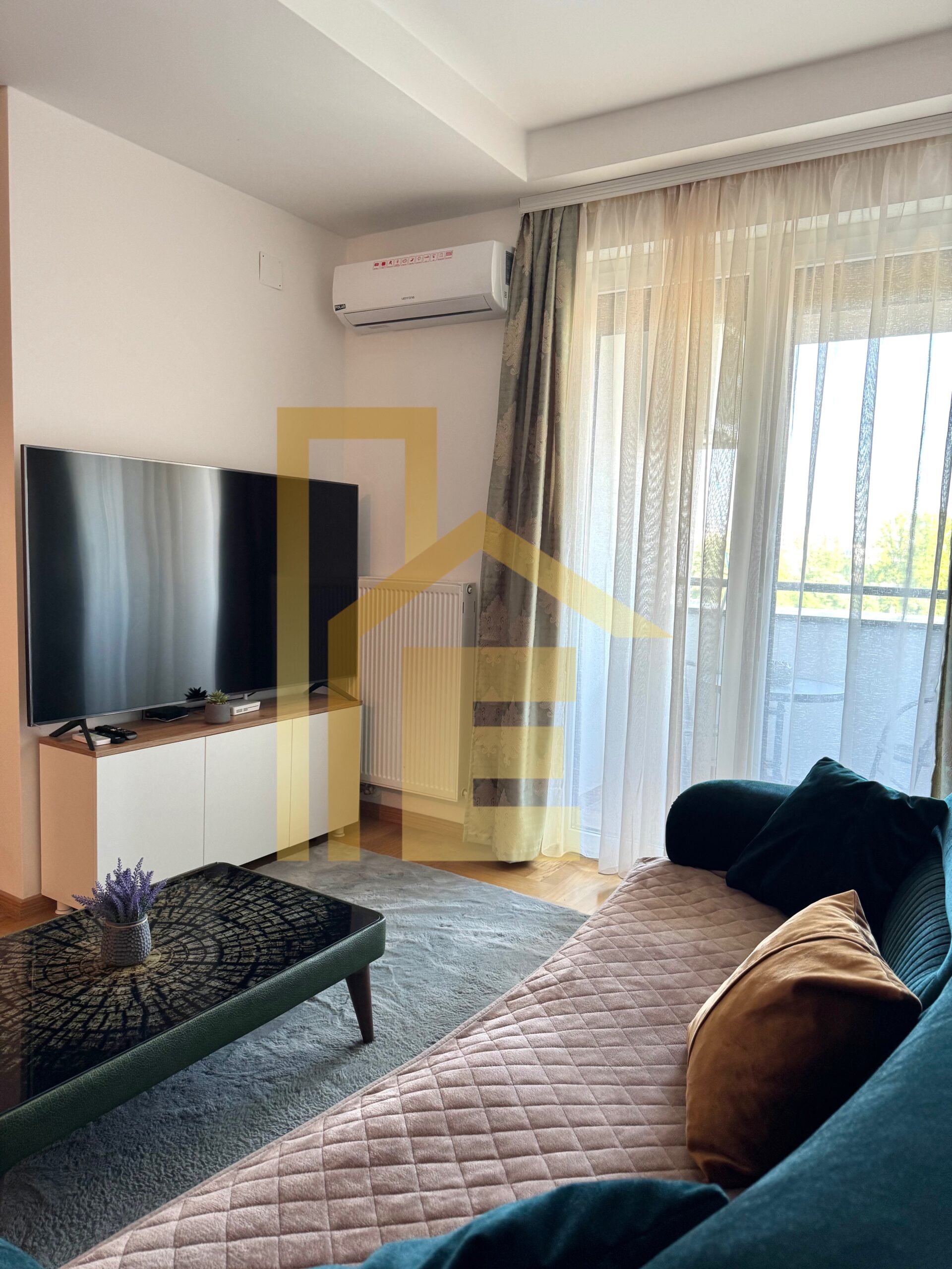 Iznajmljujemo trosoban stan sa garažom, SPO Casa Mia slika 5