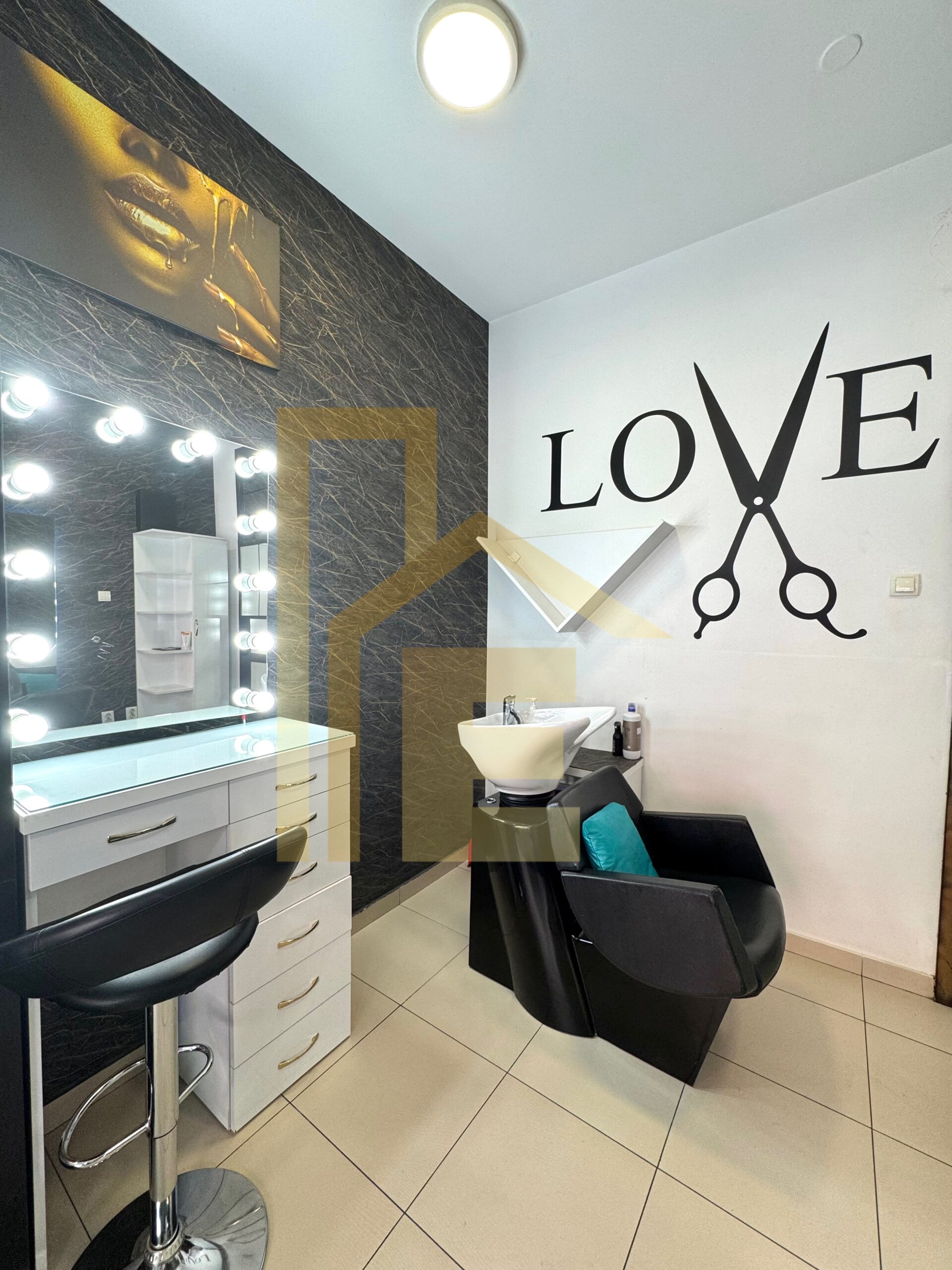 Iznajmljujemo frizersko – kozmetički salon, podnožje Starčevice slika 13