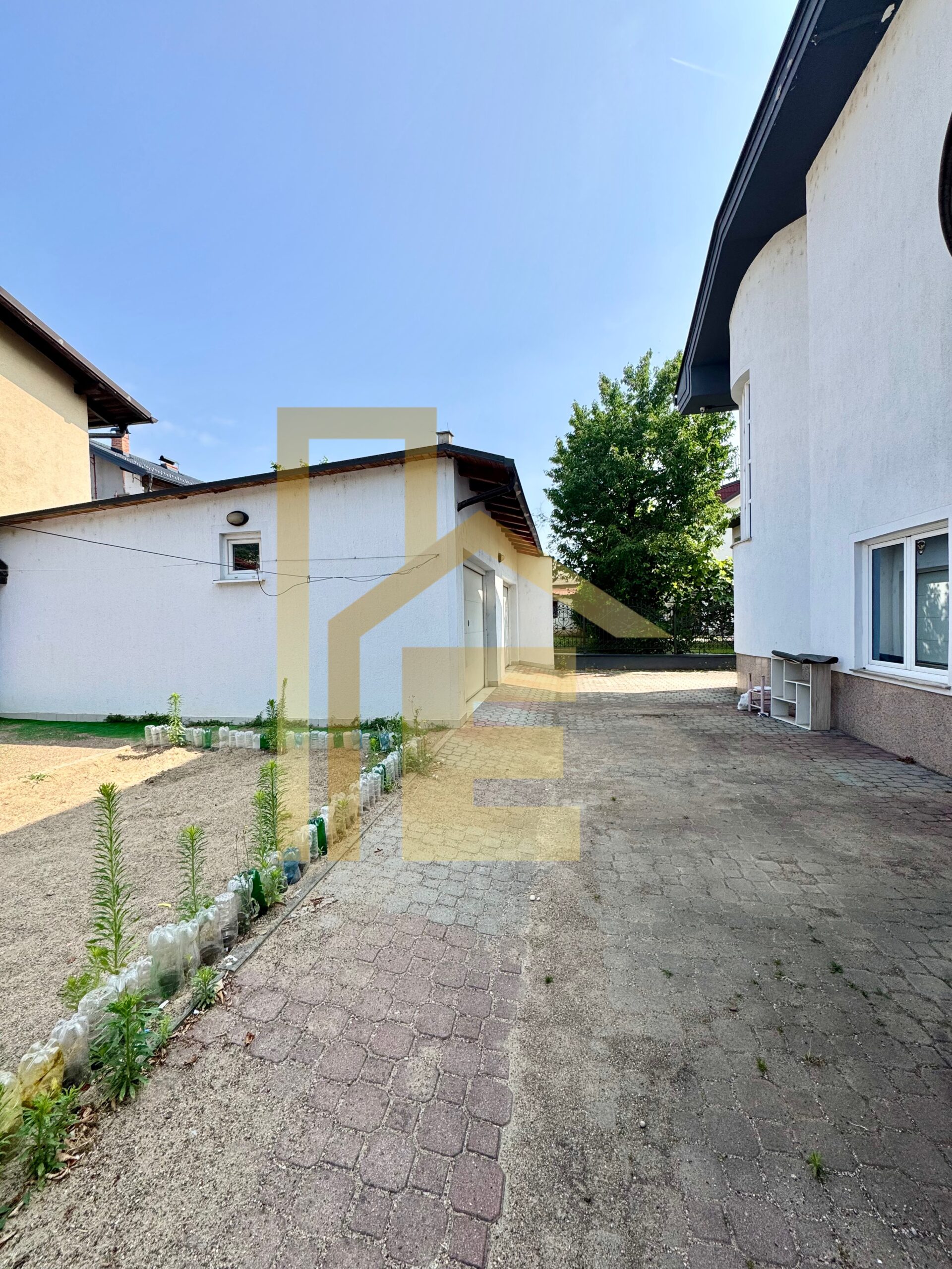 Iznajmljujemo poslovni objekat, naselje Nova Varoš slika 6