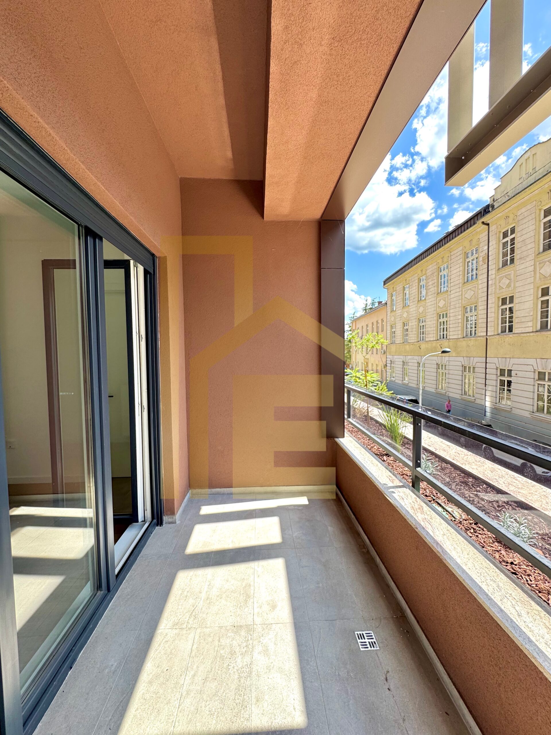 Iznajmljujemo kancelarijski prostor, SPO Palata slika 10