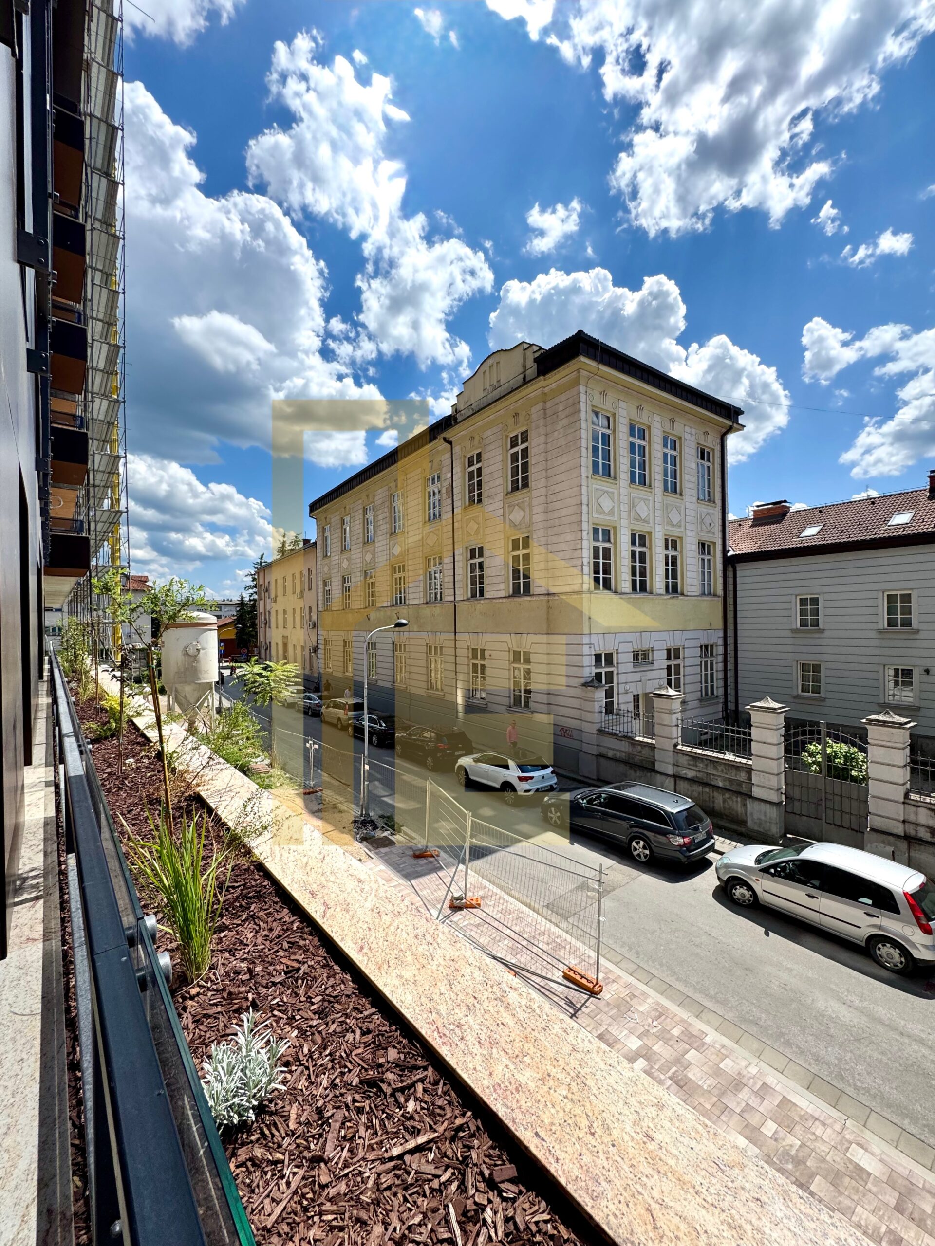 Iznajmljujemo kancelarijski prostor, SPO Palata slika 15