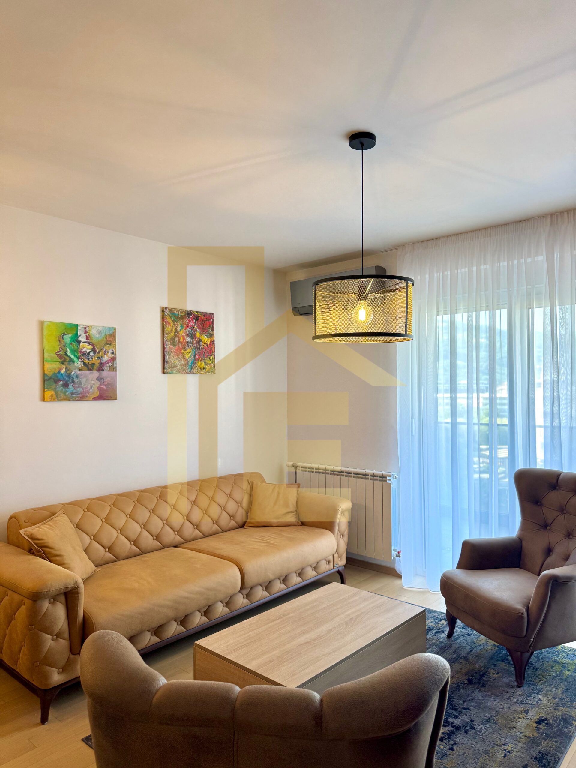 LUX trosoban stan sa garažom, Centar slika 3