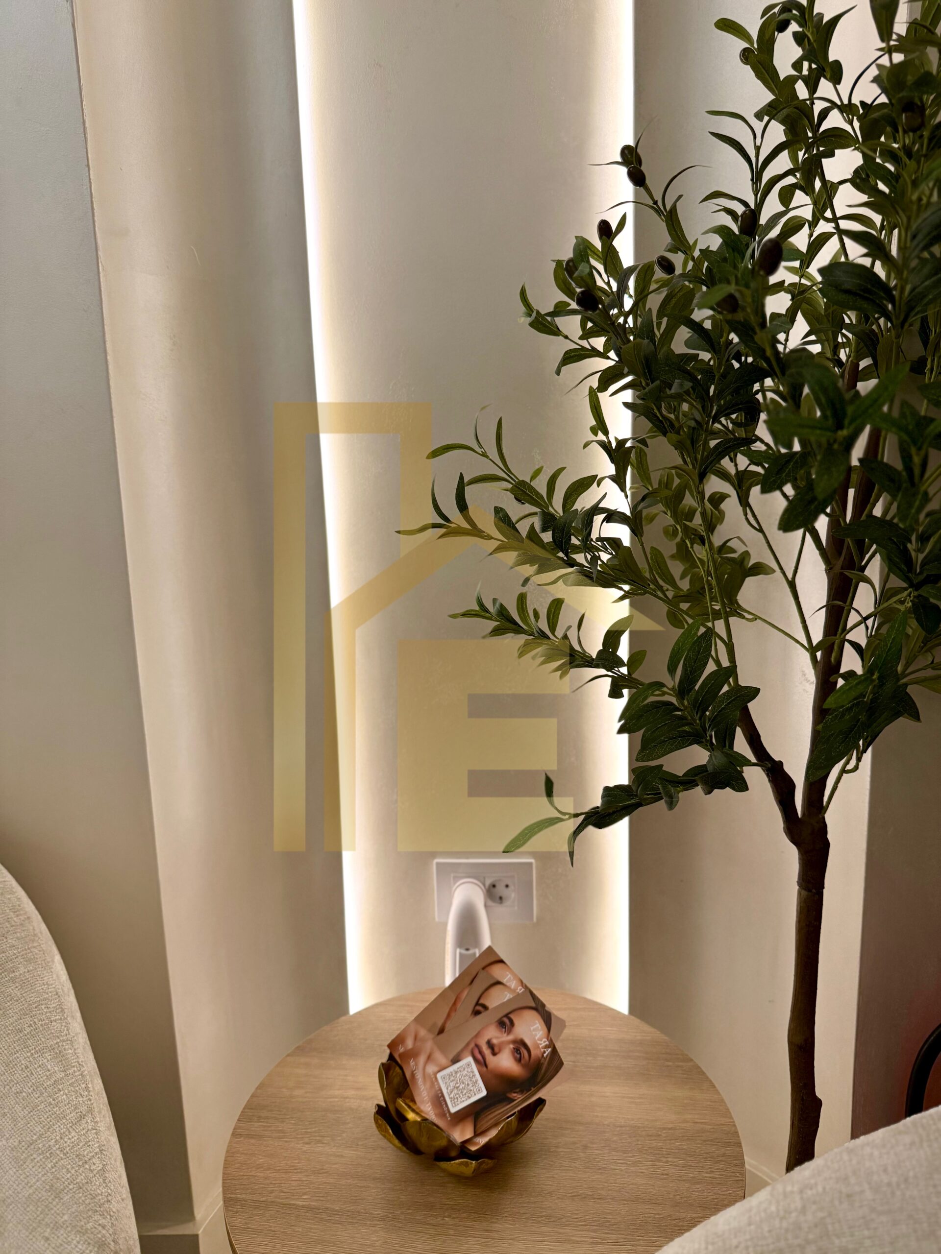Iznajmljujemo luksuzan frizerski salon, naselje Nova Varoš slika 19