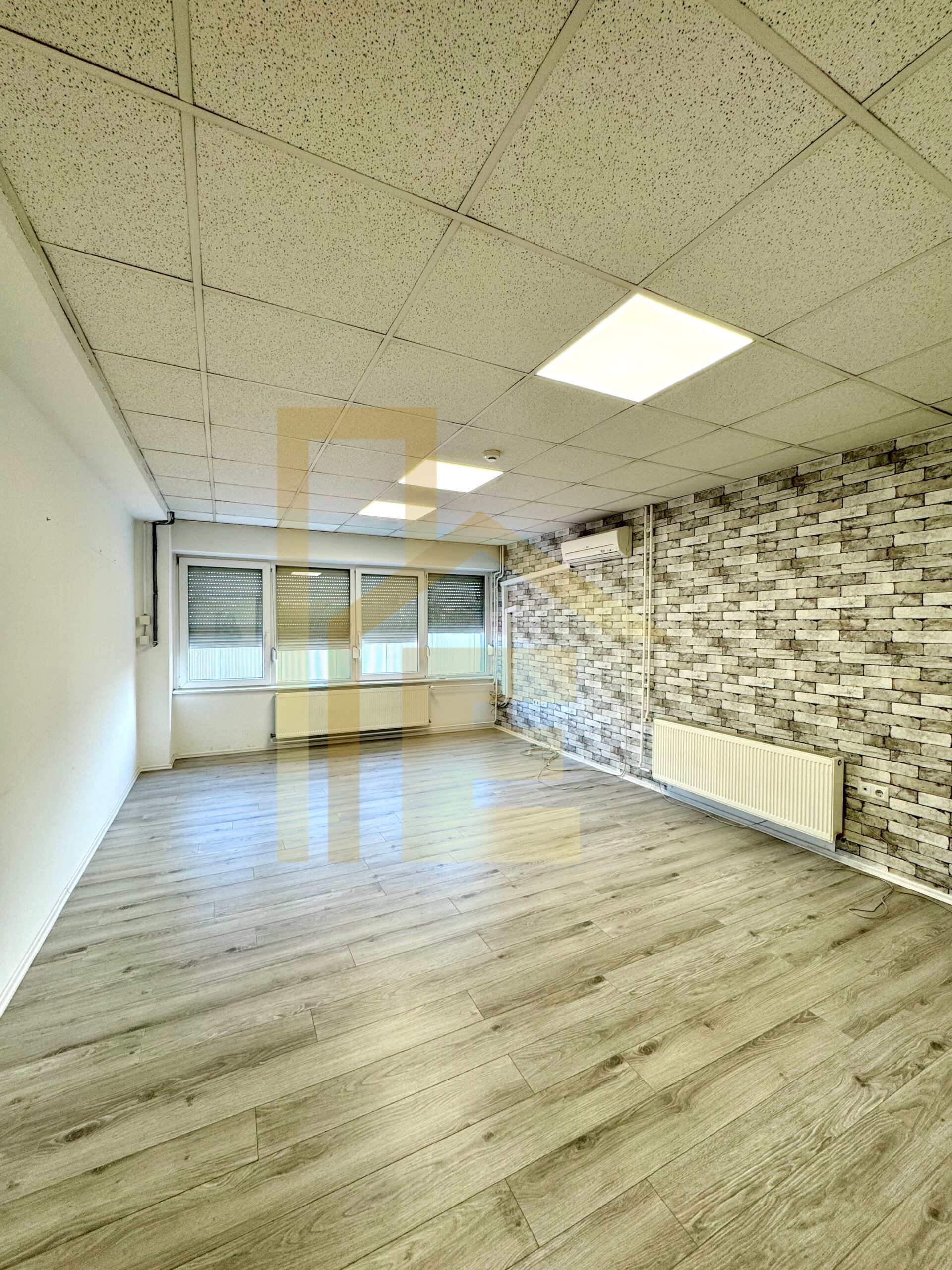 Iznajmljujemo kancelarijski prostor, Centar slika 5