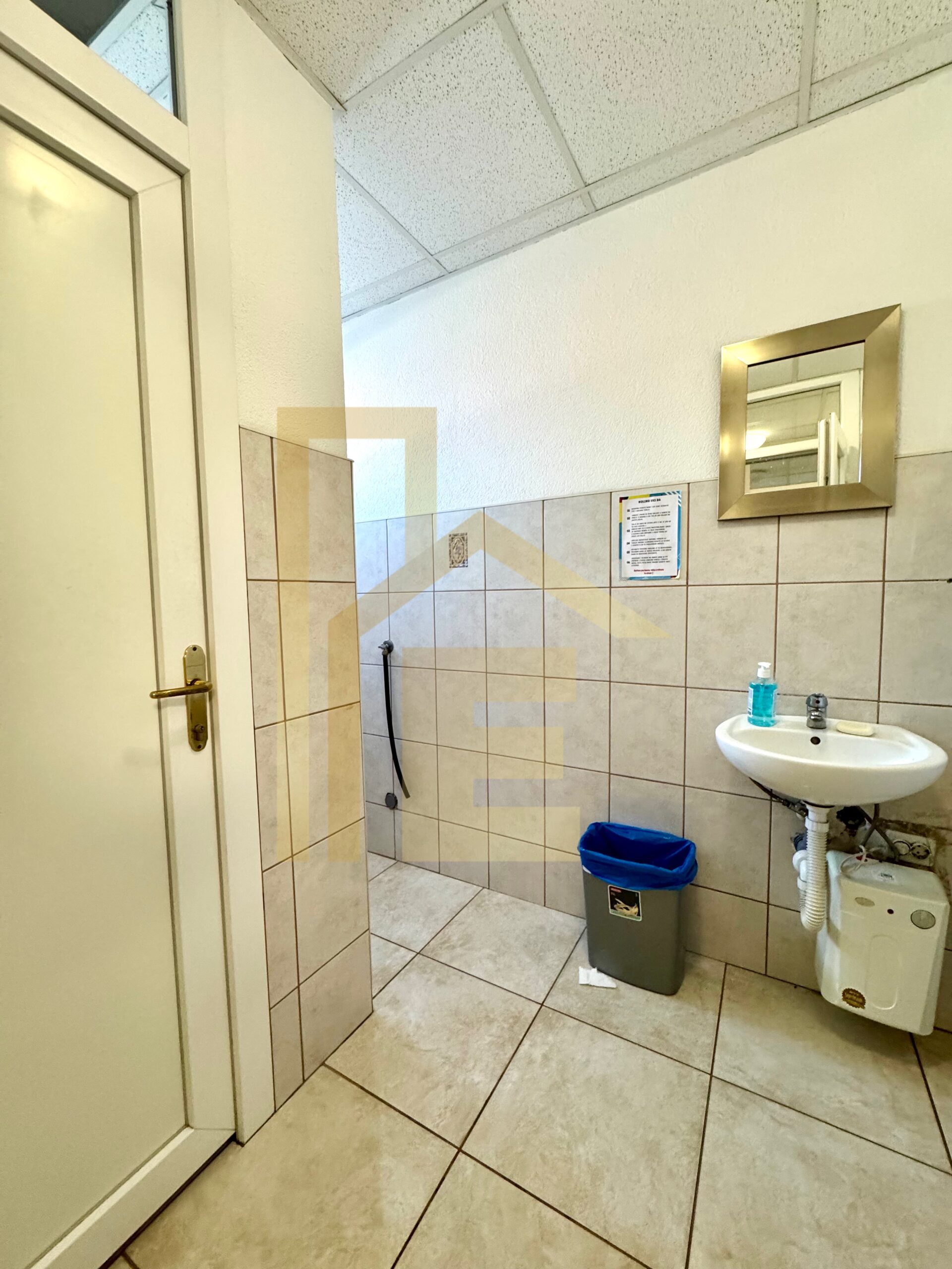 Iznajmljujemo kancelarijski prostor, Centar slika 14