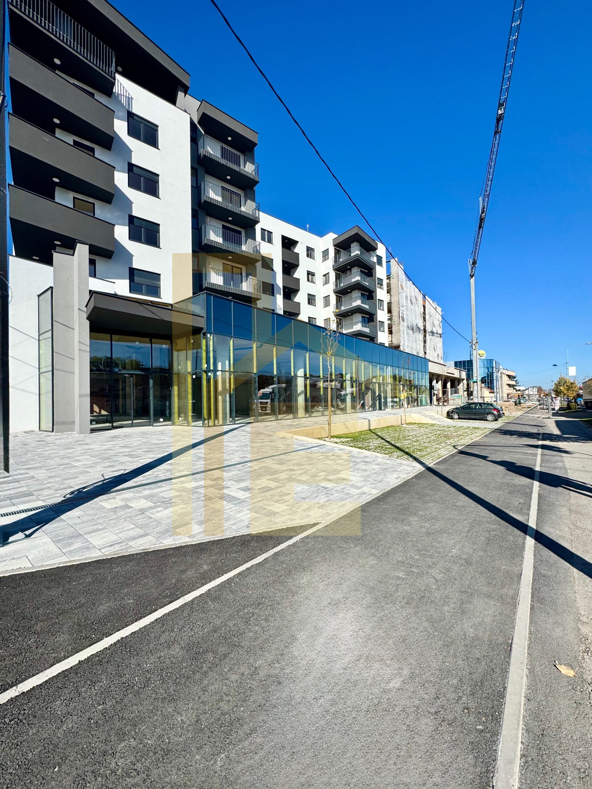 Iznajmljujemo poslovni prostor na prometnoj lokaciji, Lazarevo slika 4