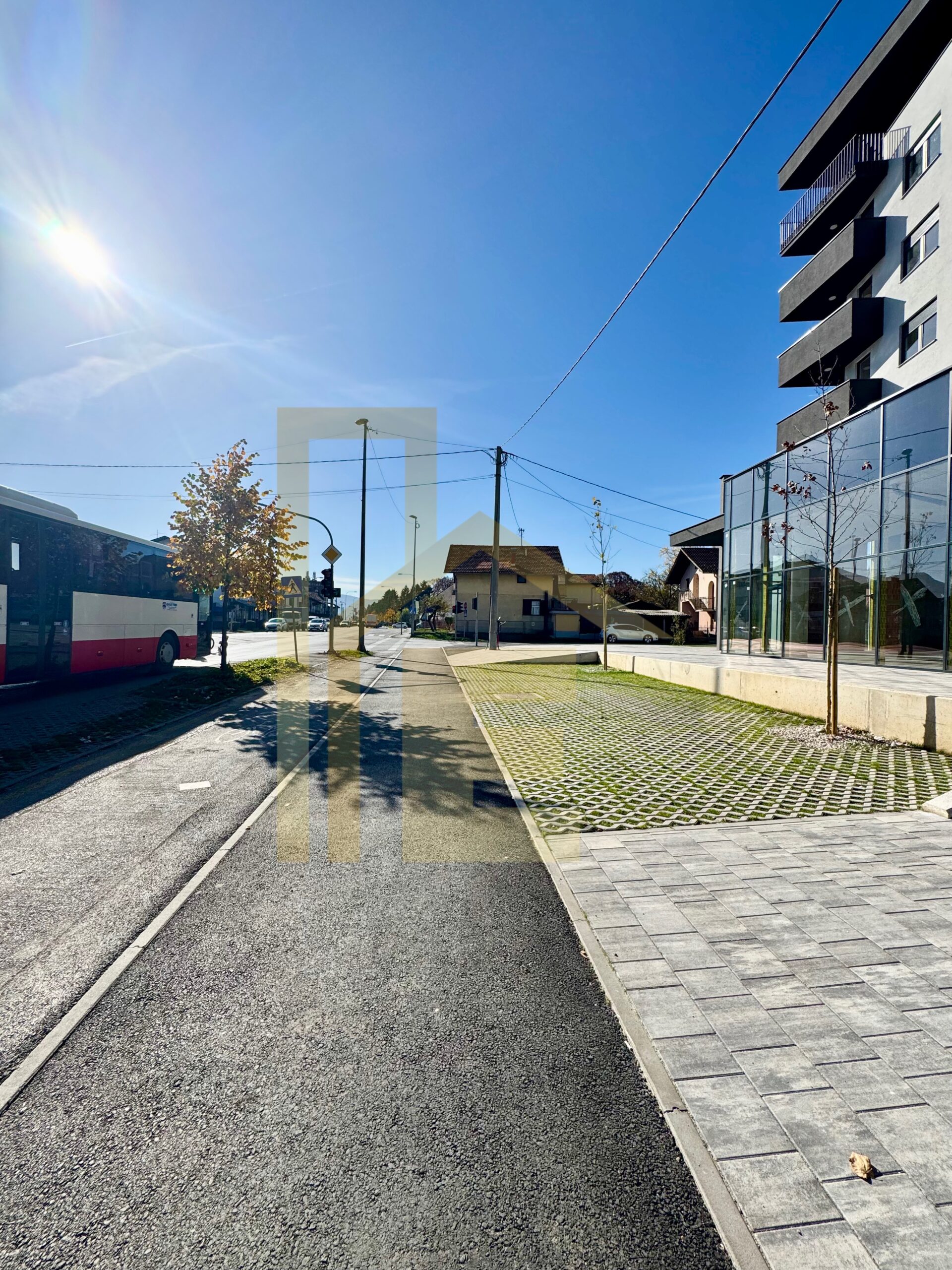 Iznajmljujemo poslovni prostor na prometnoj lokaciji, Lazarevo slika 8