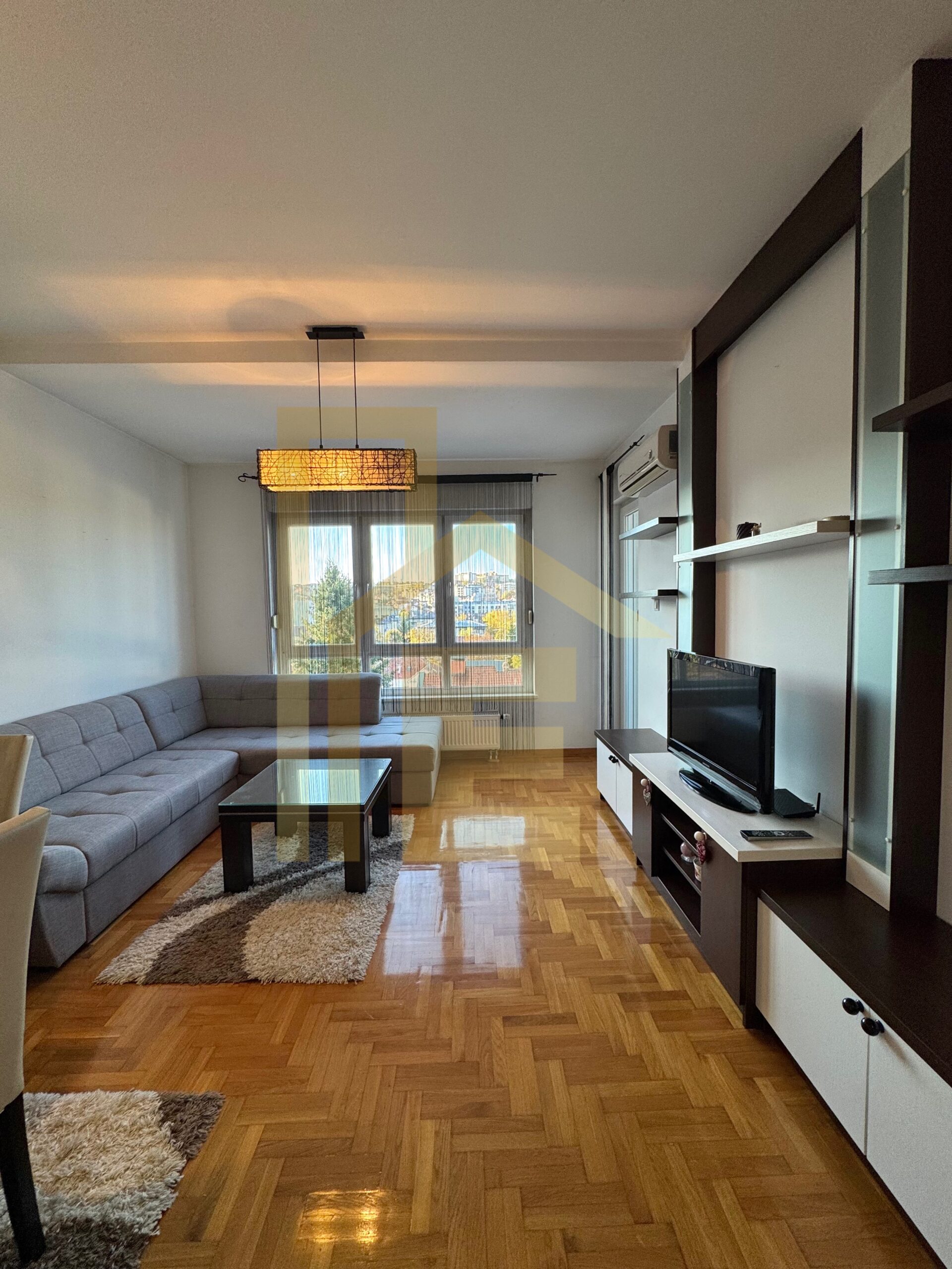 Iznajmljujemo komforan dvosoban stan, naselje Nova Varoš slika 3