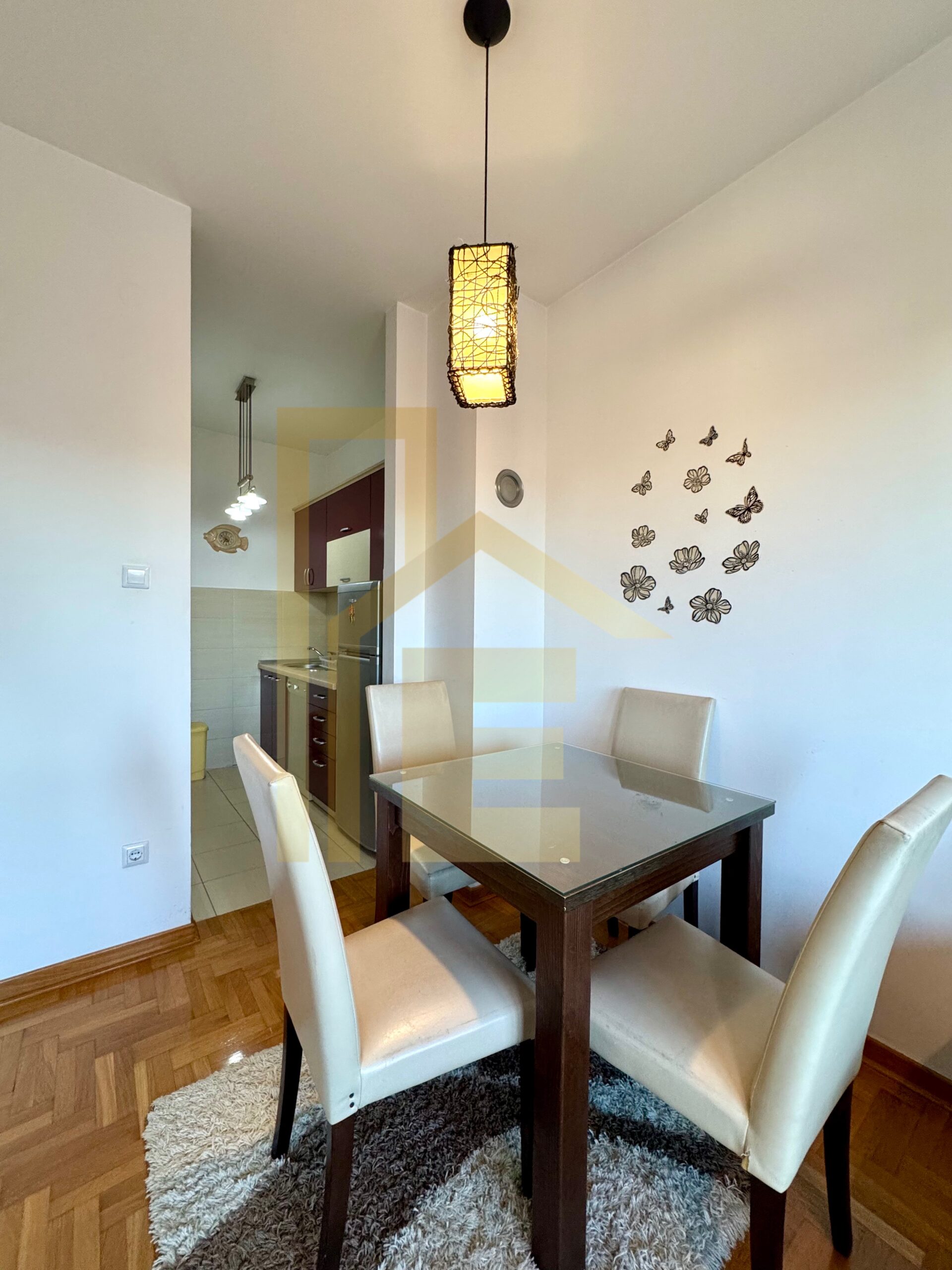 Iznajmljujemo komforan dvosoban stan, naselje Nova Varoš slika 7