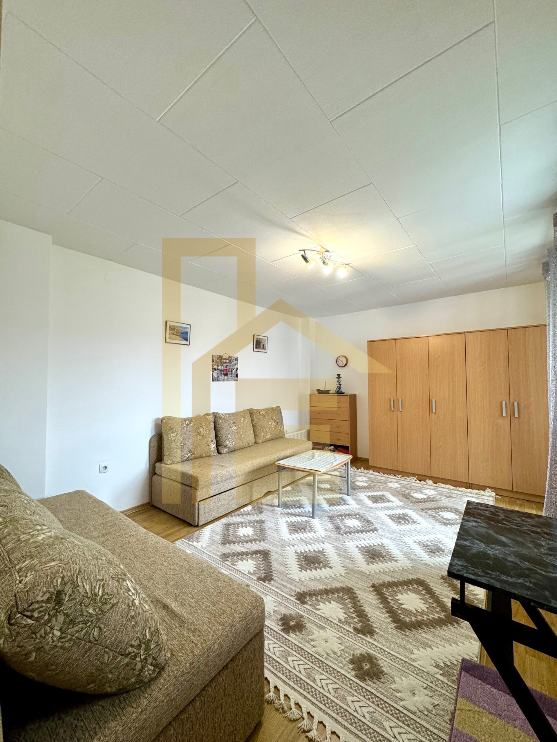 Iznajmljujemo jednosoban stan, naselje Borik slika 2