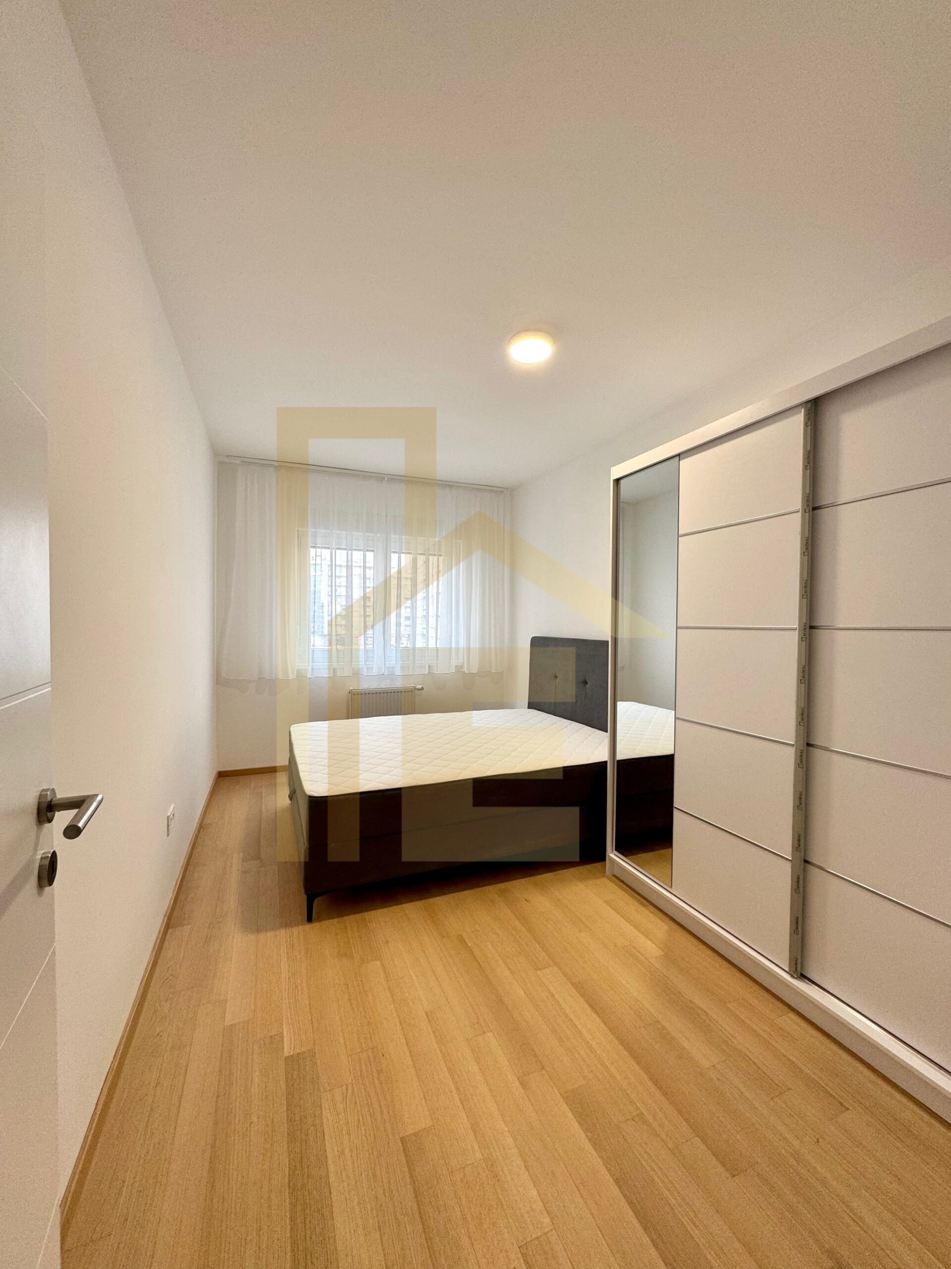 Potpuno nov dvosoban stan sa garažom, Nova Varoš slika 11