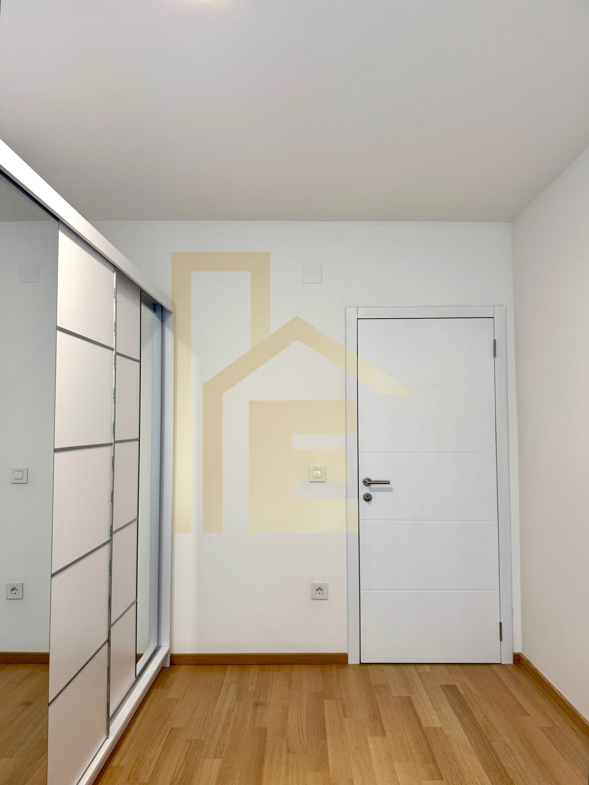 Potpuno nov dvosoban stan sa garažom, Nova Varoš slika 13