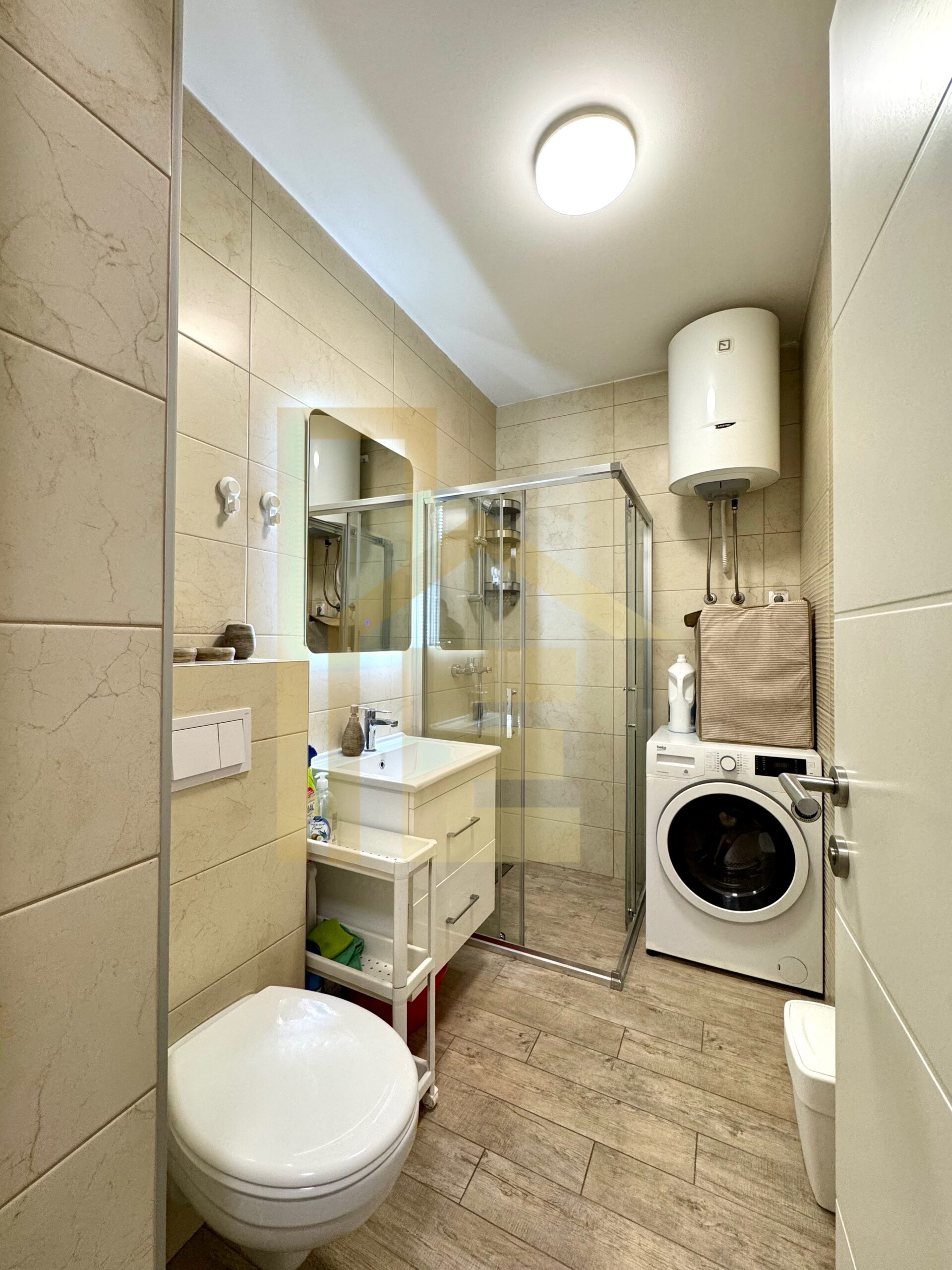 Iznajmljujemo dvosoban stan, naselje Nova Varoš slika 17