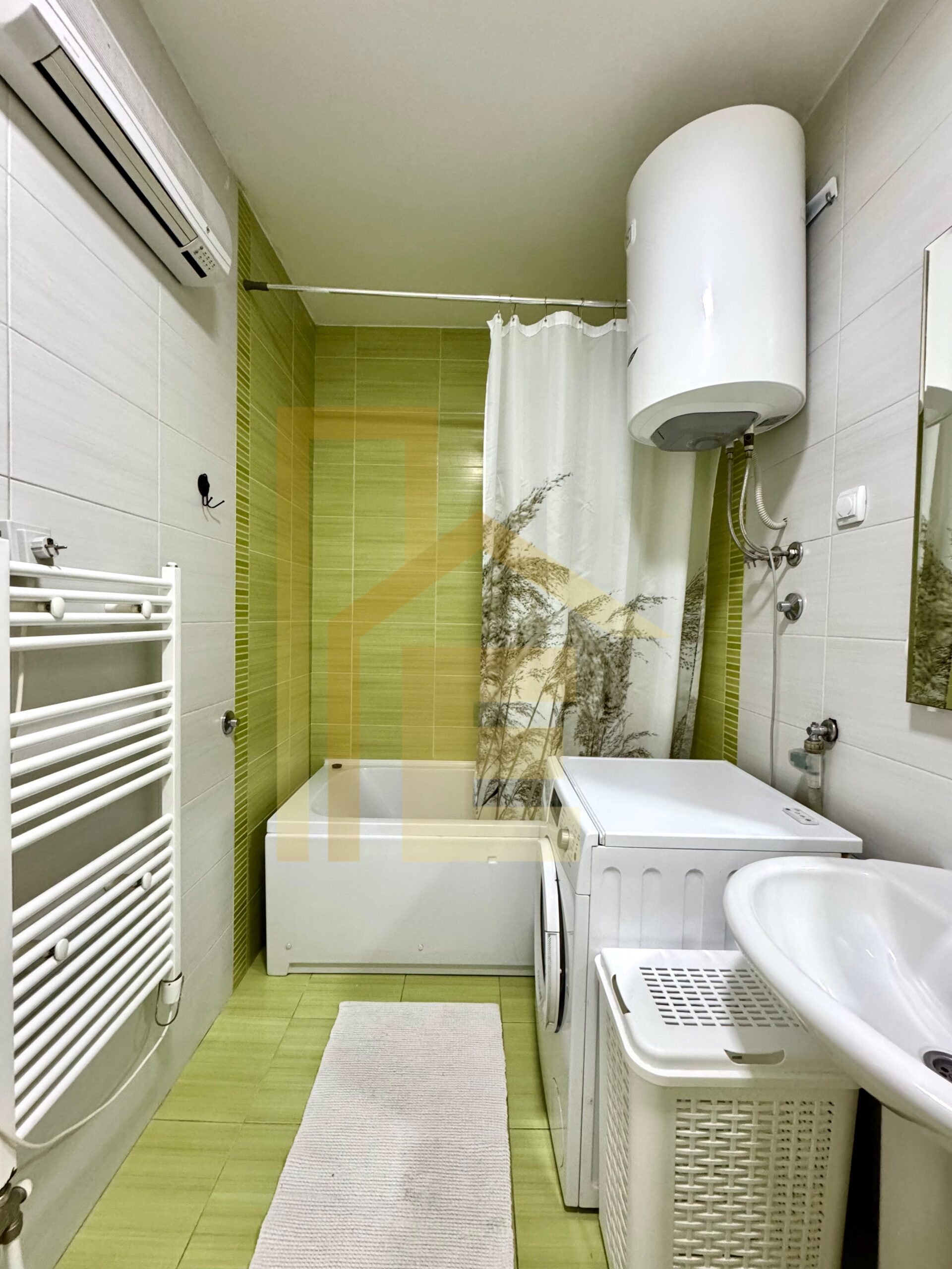 Na prodaju moderan trosoban stan kod kafića Everest slika 20