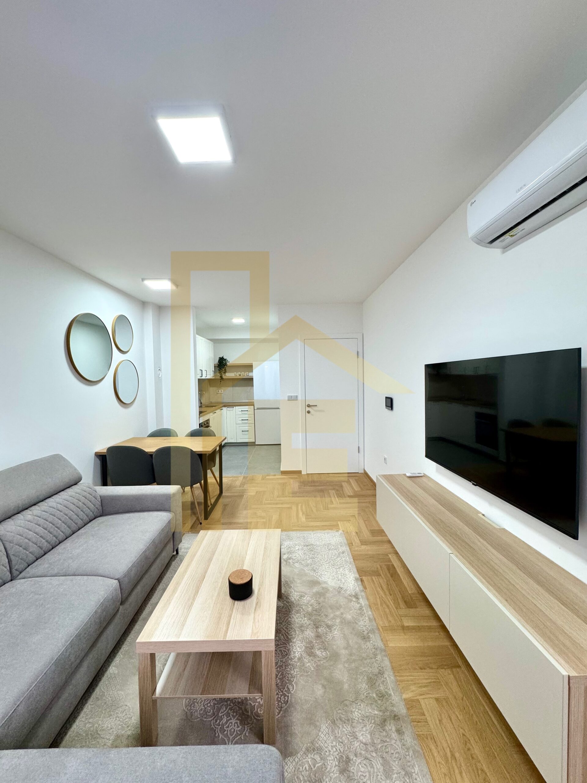 Potpuno nov trosoban stan, podnožje Starčevice slika 8