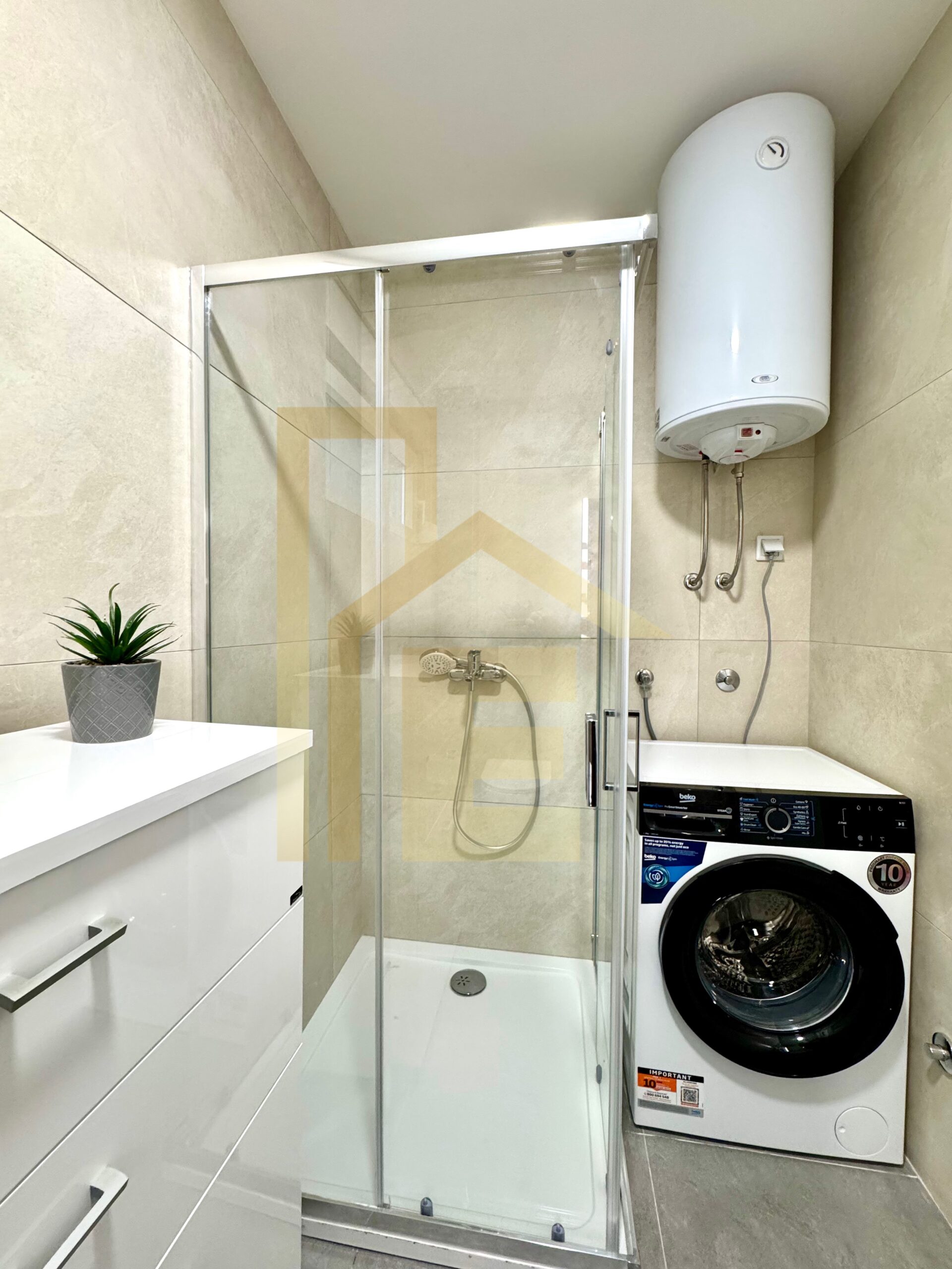 Potpuno nov trosoban stan, podnožje Starčevice slika 22