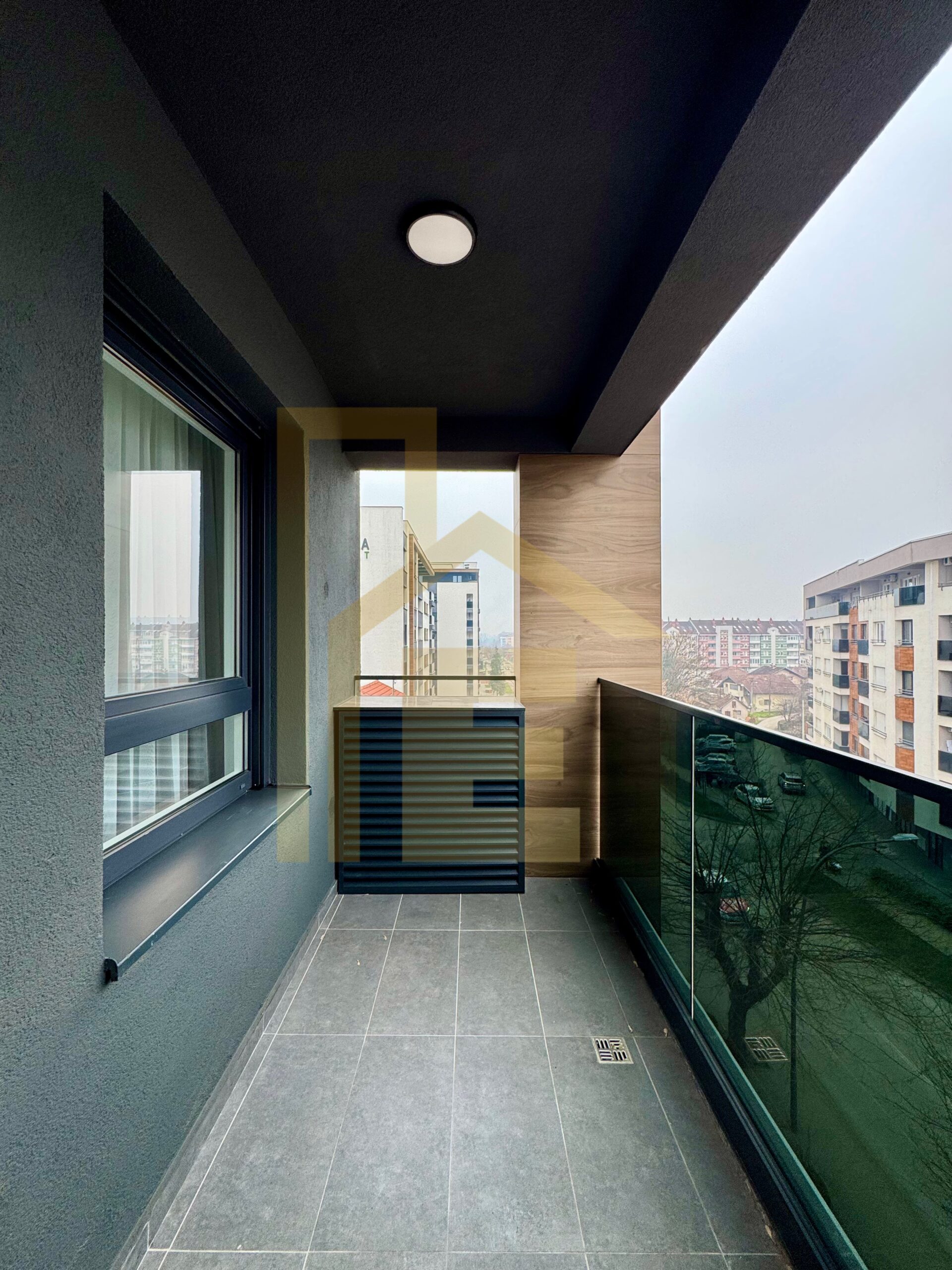 Potpuno nov trosoban stan, podnožje Starčevice slika 21