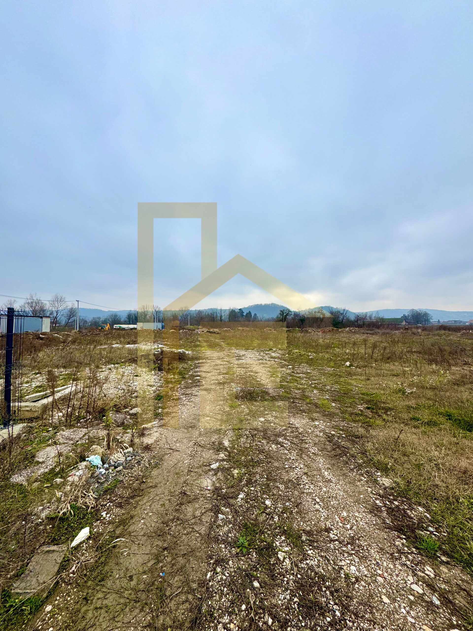 Na prodaju zemljište uz magistralni put Banja Luka – Gradiška slika 2