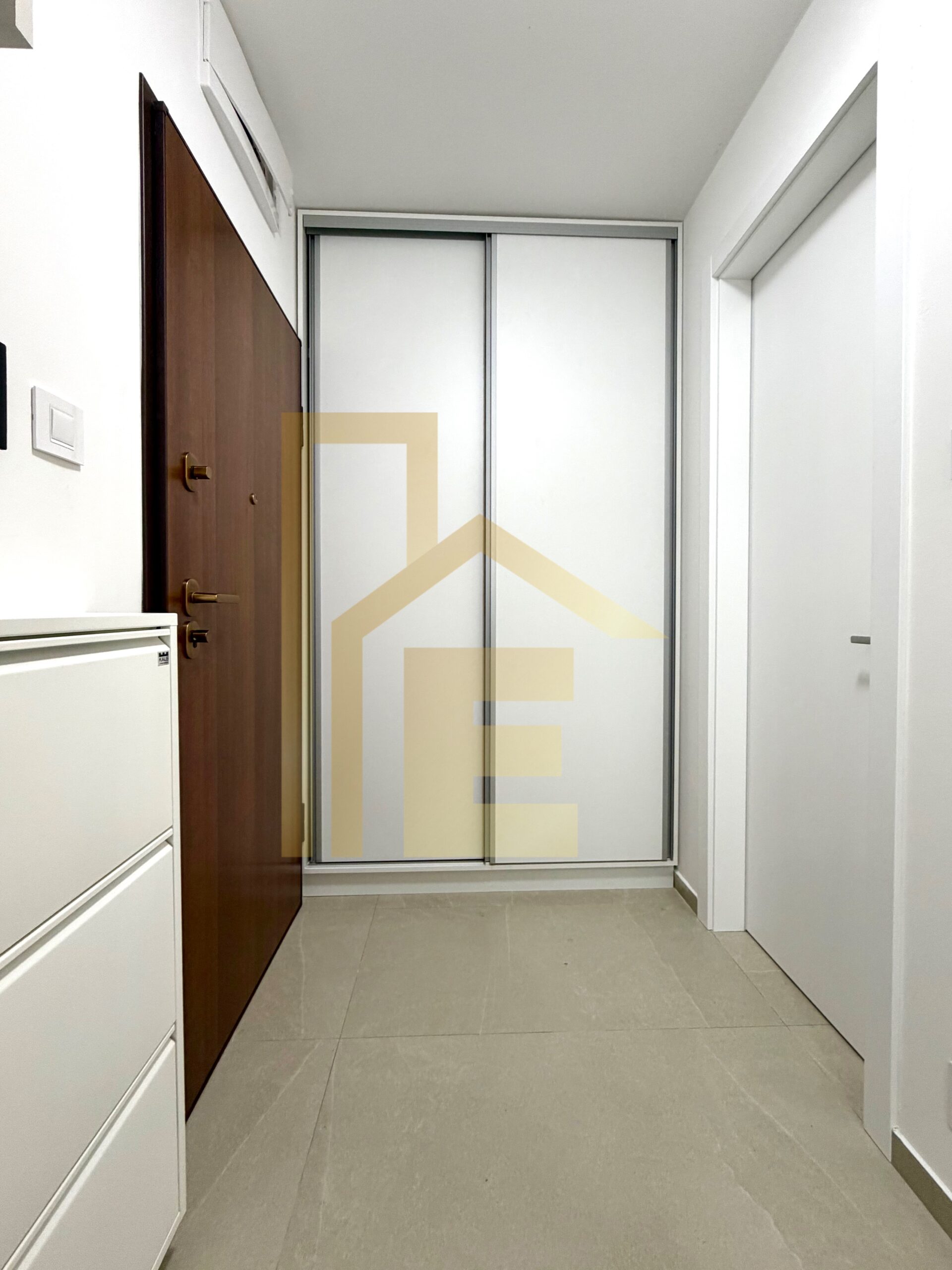 Potpuno nov dvosoban stan, podnožje Starčevice slika 14