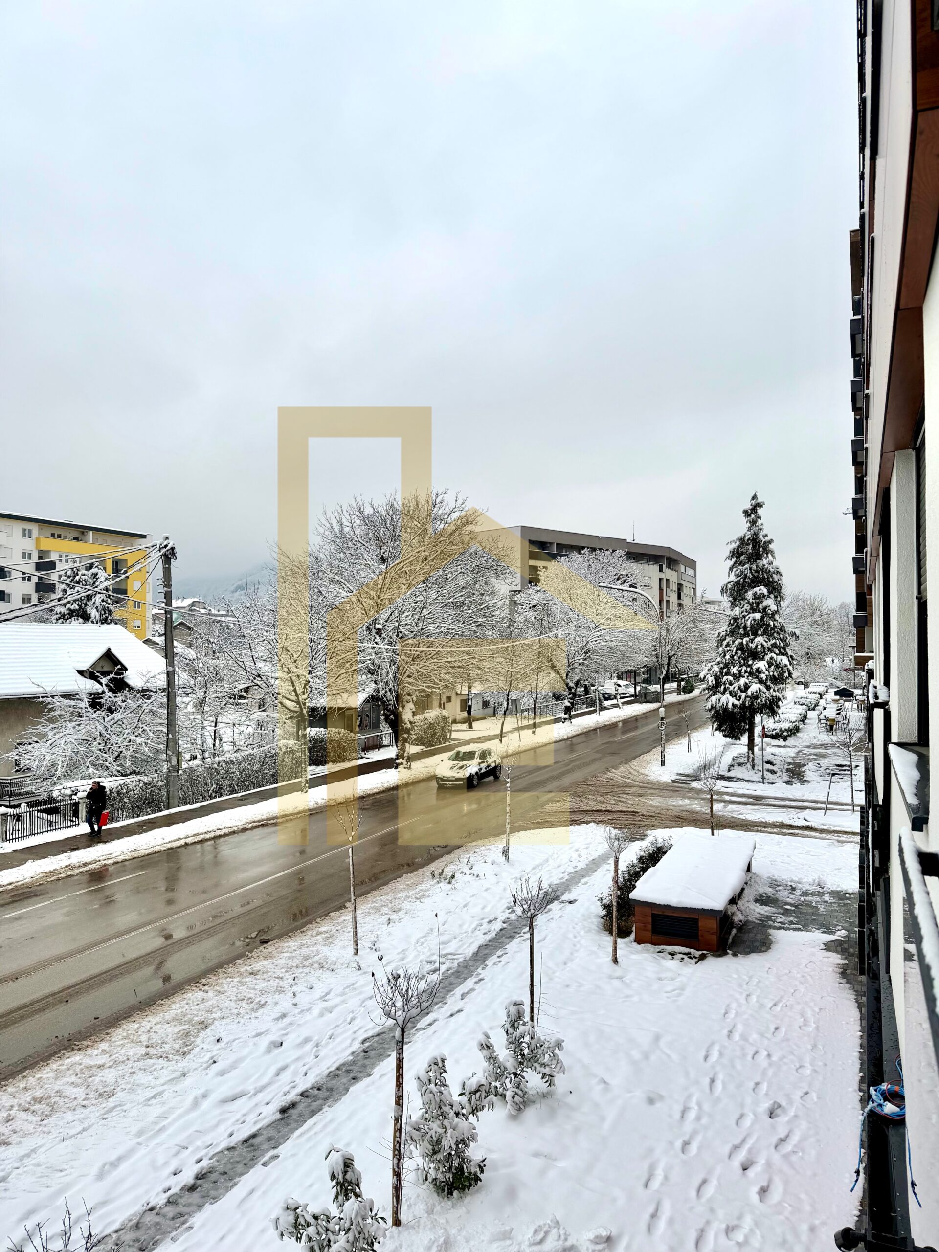 Potpuno nov dvosoban stan, podnožje Starčevice slika 17