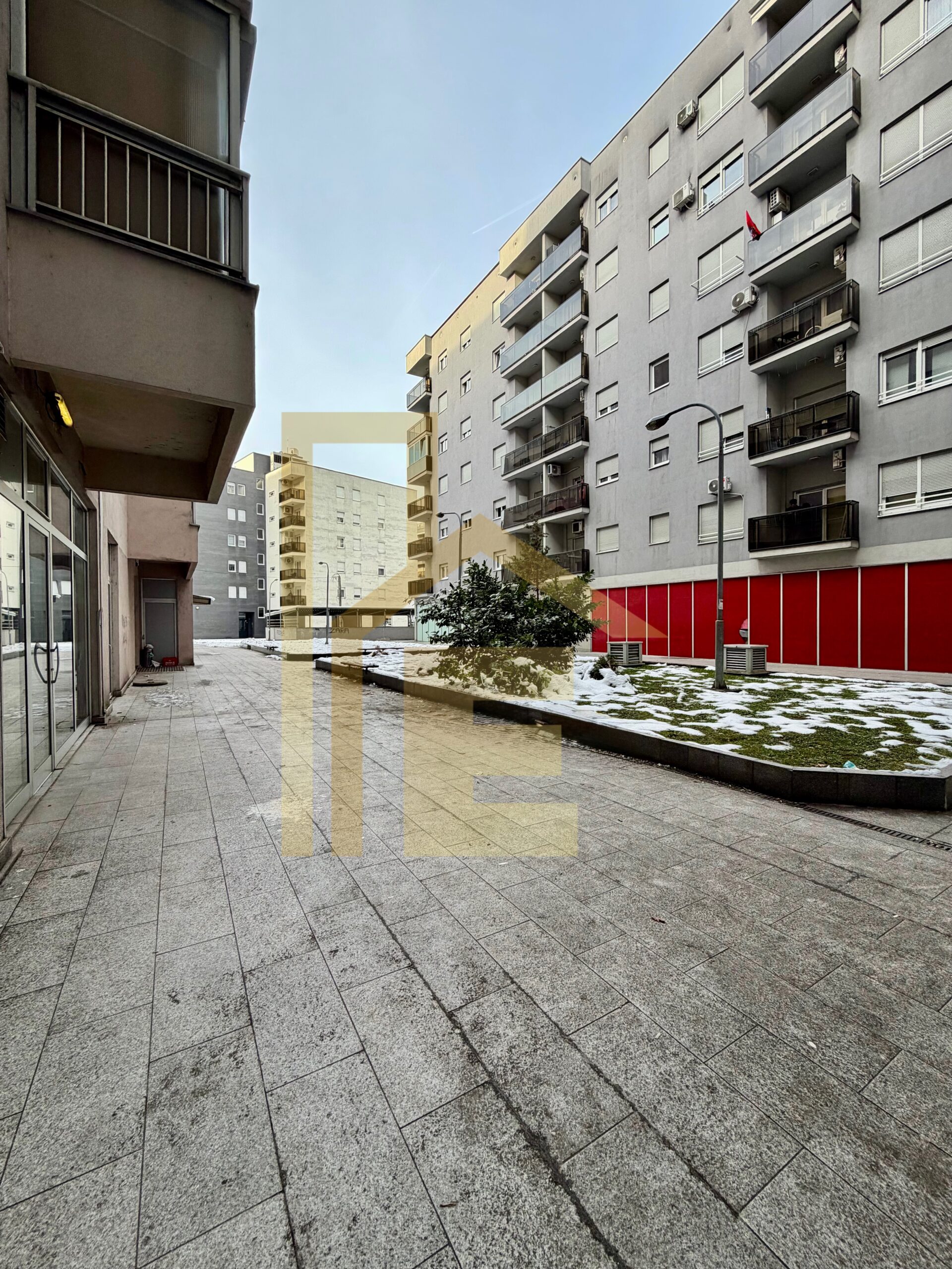 Iznajmljujemo poslovni prostor u Novoj Varoši slika 6