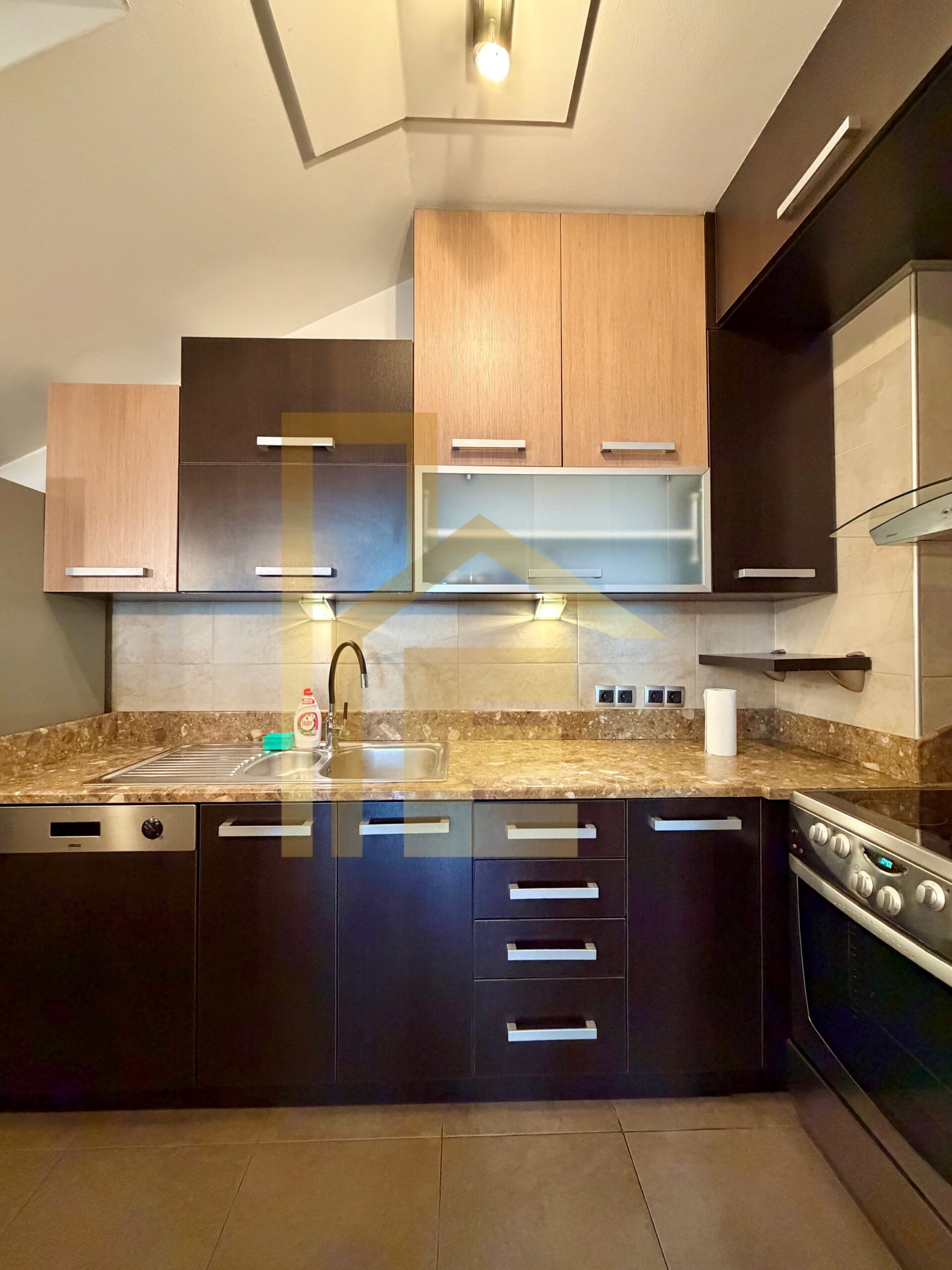 Dvosoban stan sa panoramskim pogledom, podnožje Starčevice slika 11