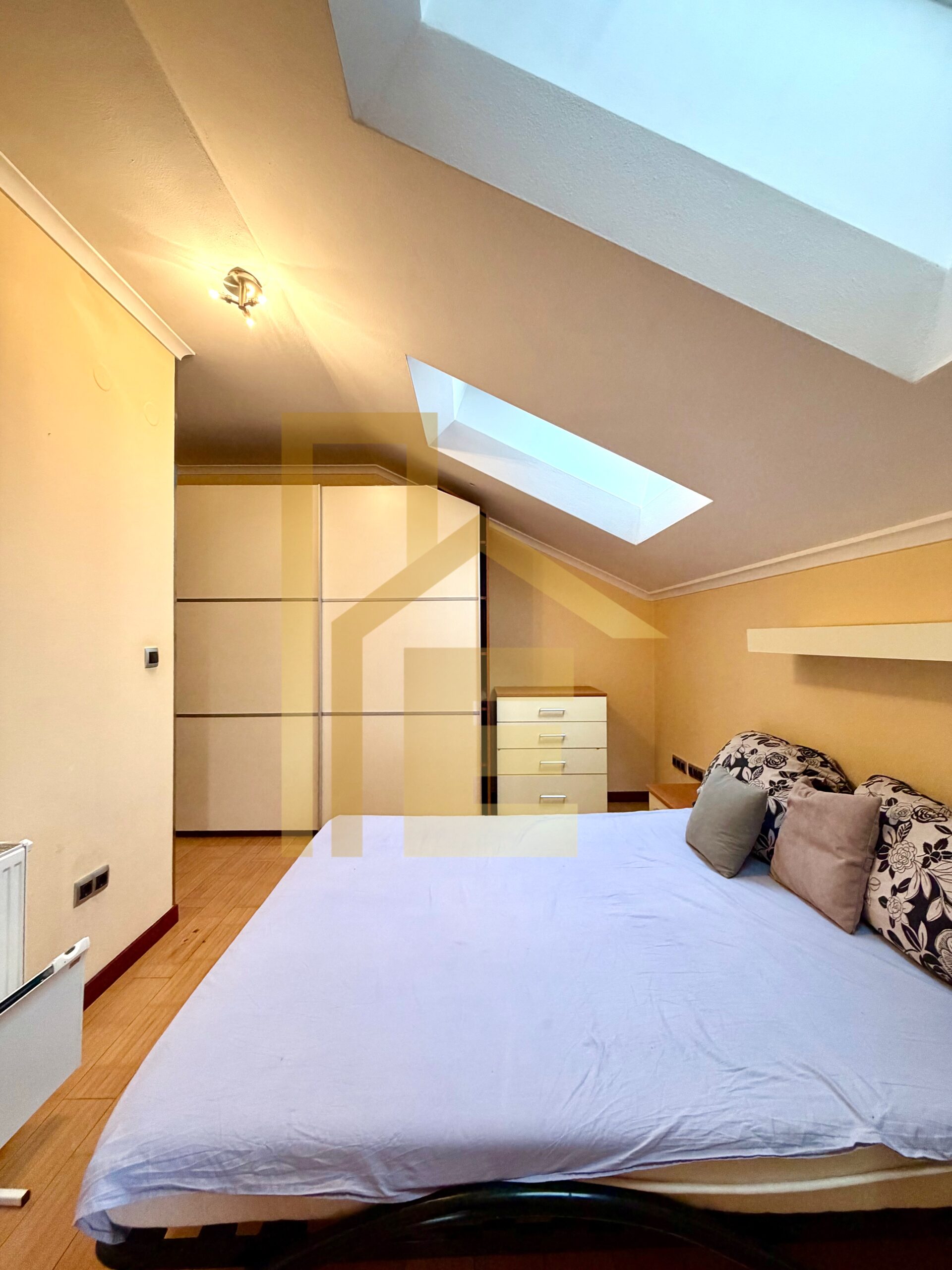 Dvosoban stan sa panoramskim pogledom, podnožje Starčevice slika 18