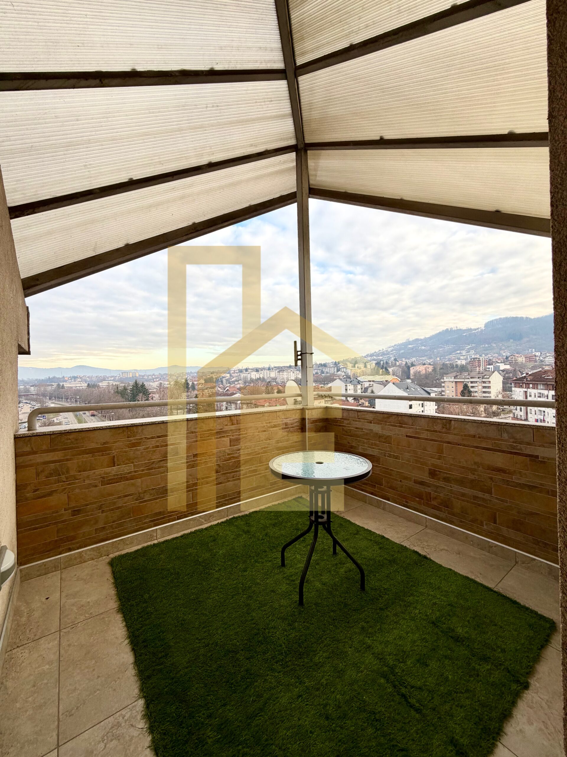 Dvosoban stan sa panoramskim pogledom, podnožje Starčevice slika 20