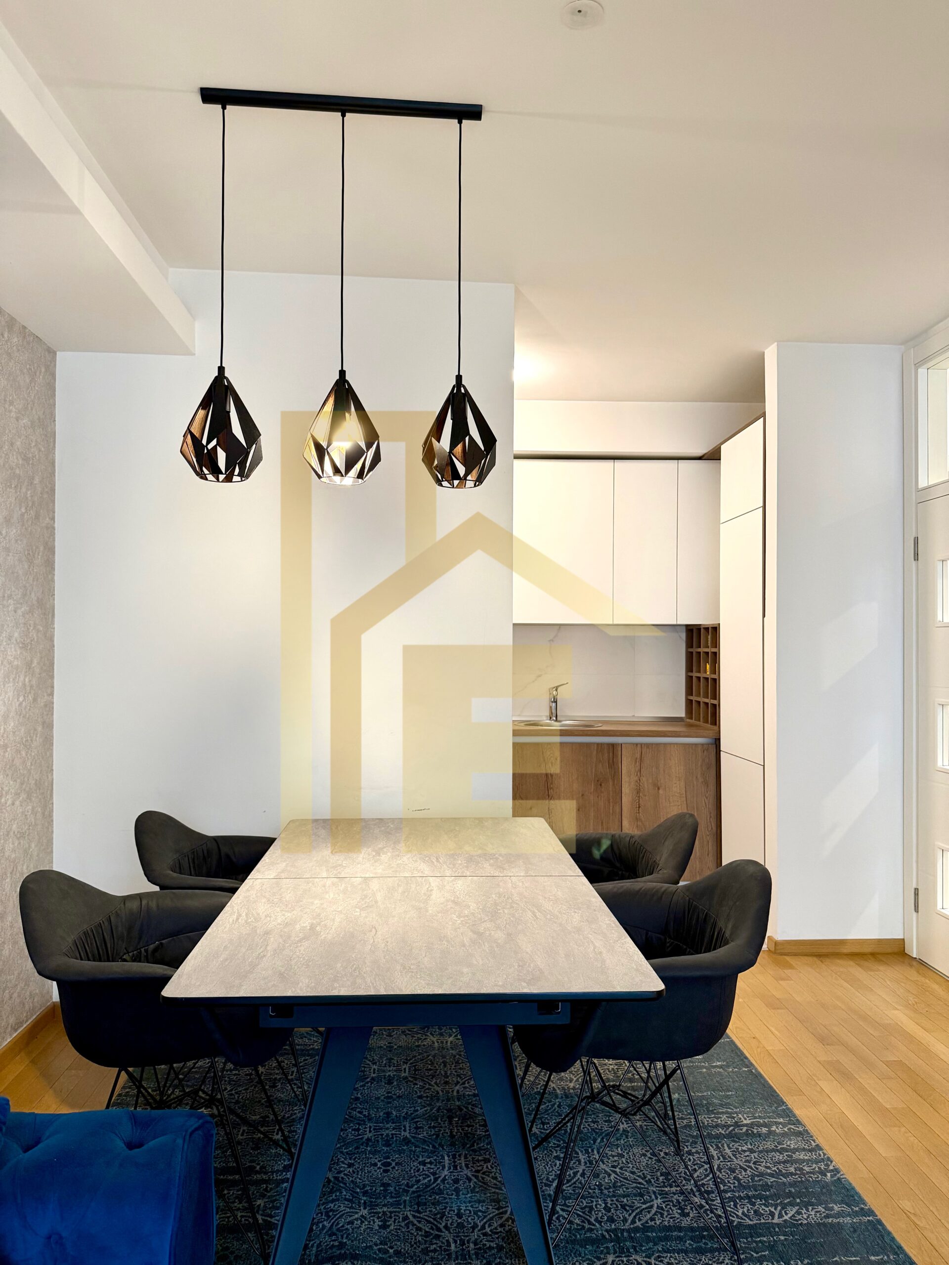 Iznajmljujemo dvosoban stan, naselje Nova Varoš slika 11