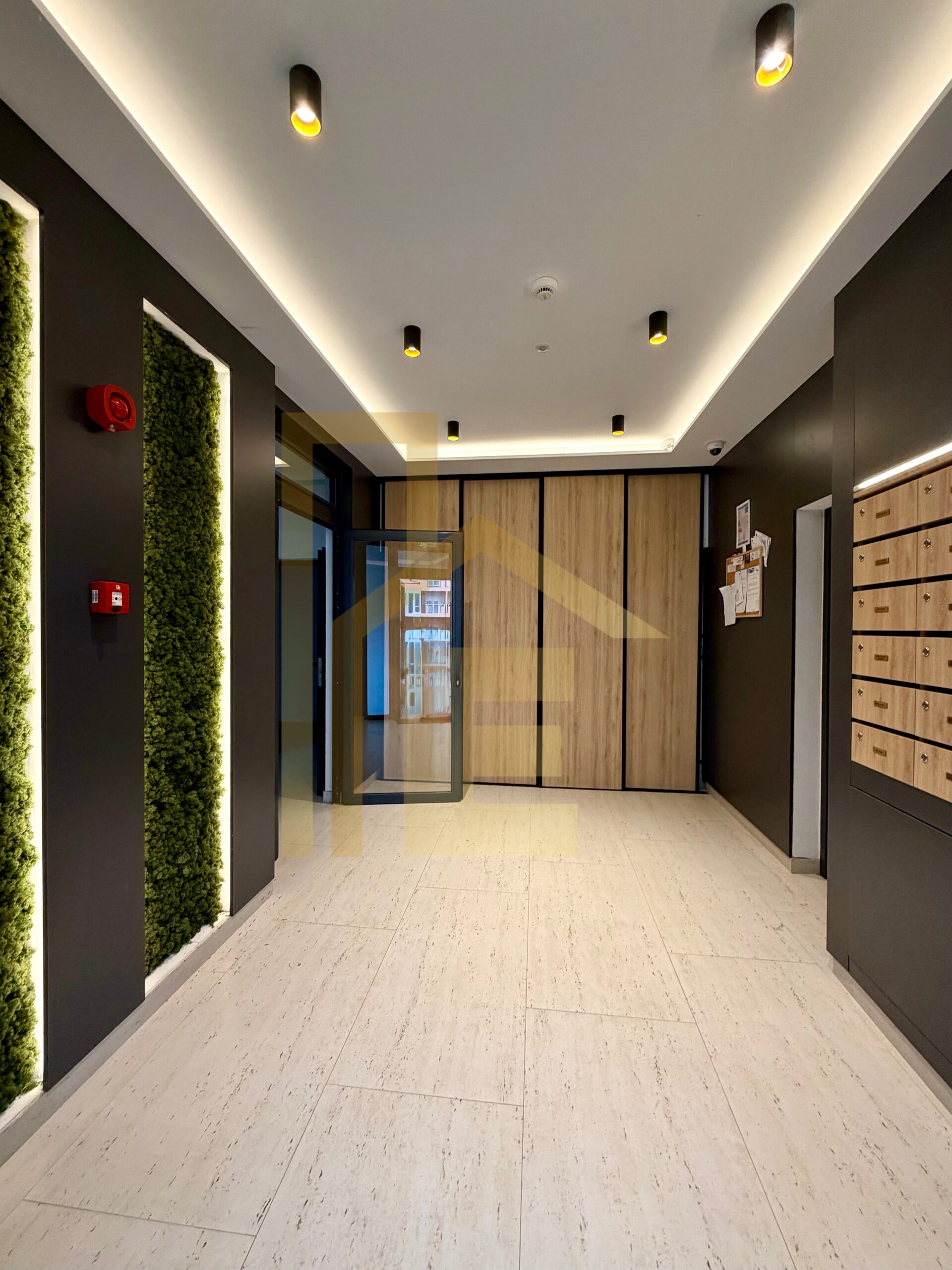 Iznajmljujemo kancelarijski prostor, naselje Lazarevo slika 24