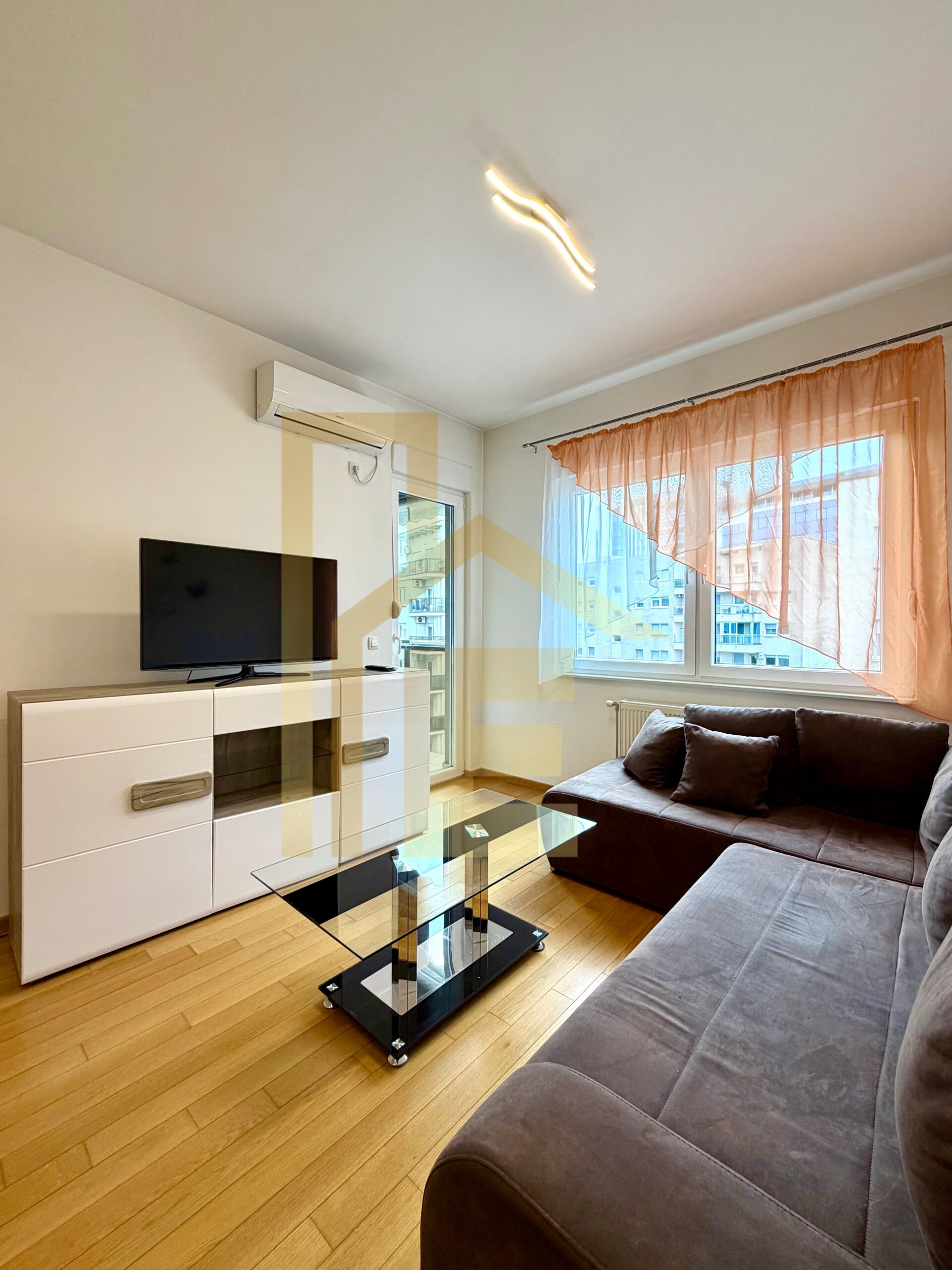 Iznajmljujemo dvosoban stan sa parkingom, Nova Varoš slika 5