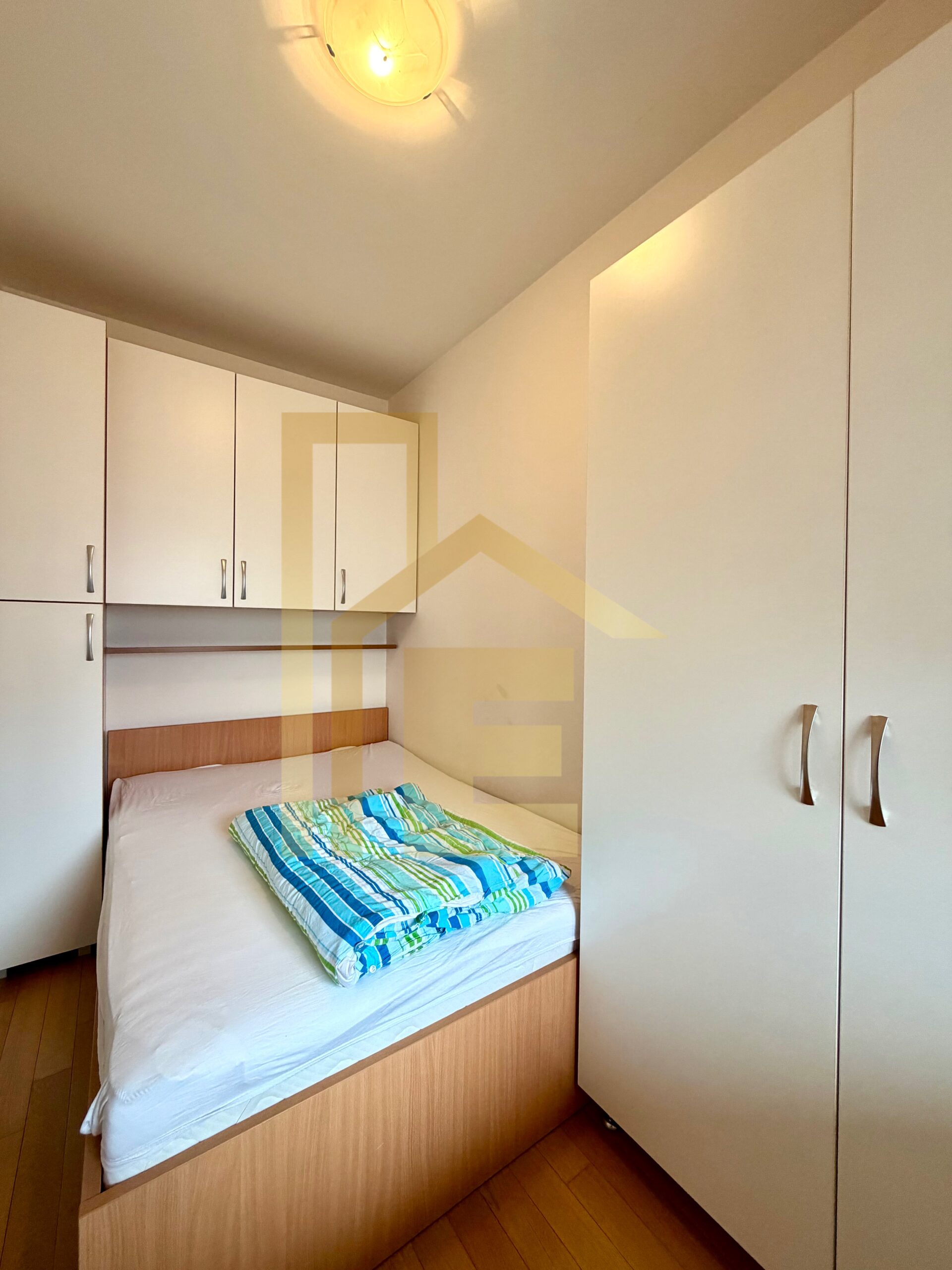 Iznajmljujemo dvosoban stan sa parkingom, Nova Varoš slika 15