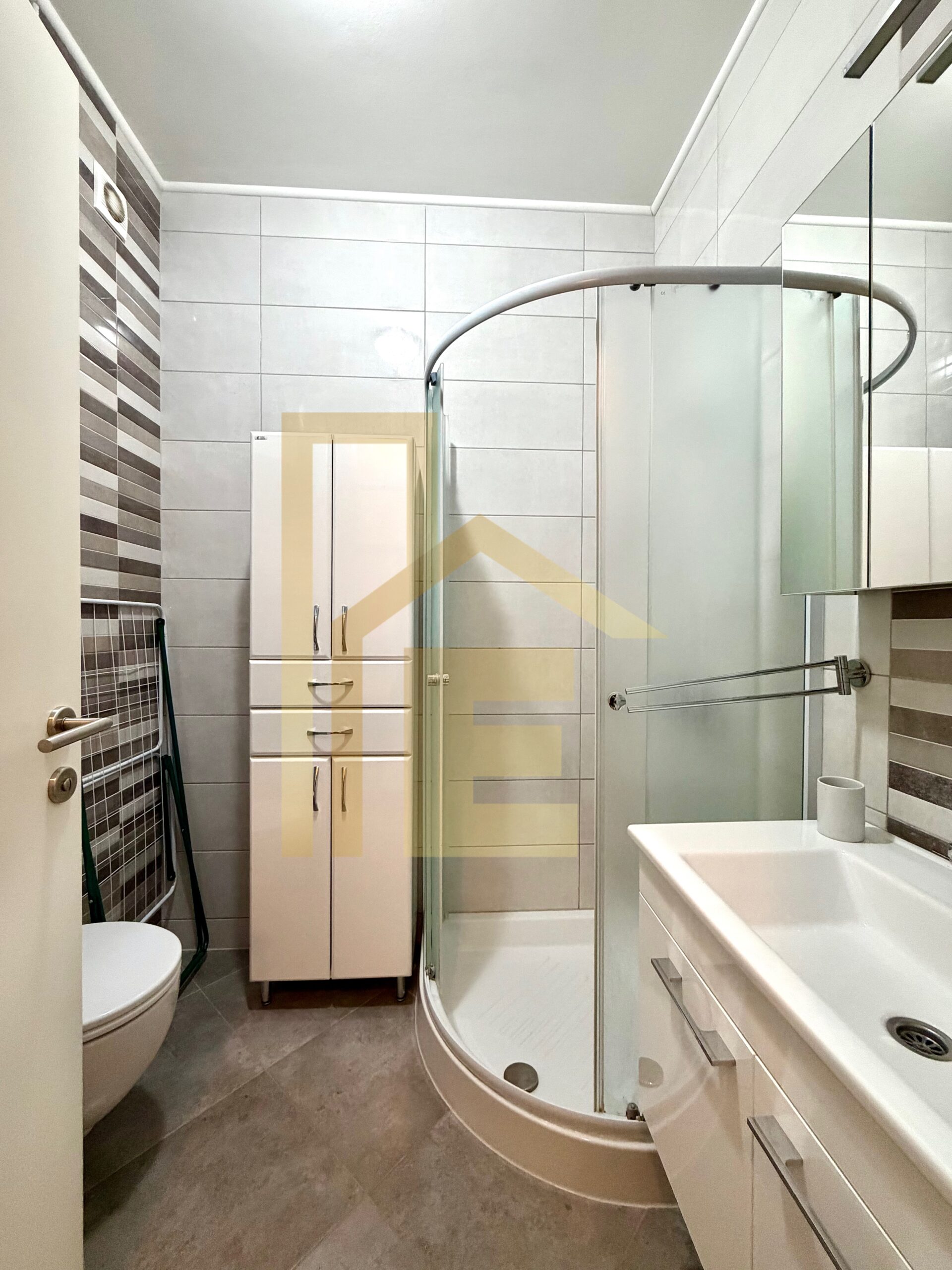 Iznajmljujemo dvosoban stan sa parkingom, Nova Varoš slika 20