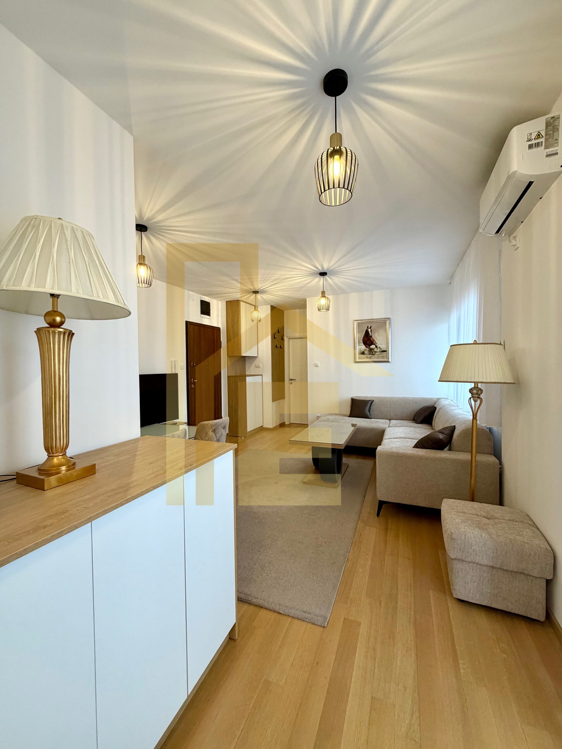 Komforan dvosoban stan, naselje Obilićevo slika 2