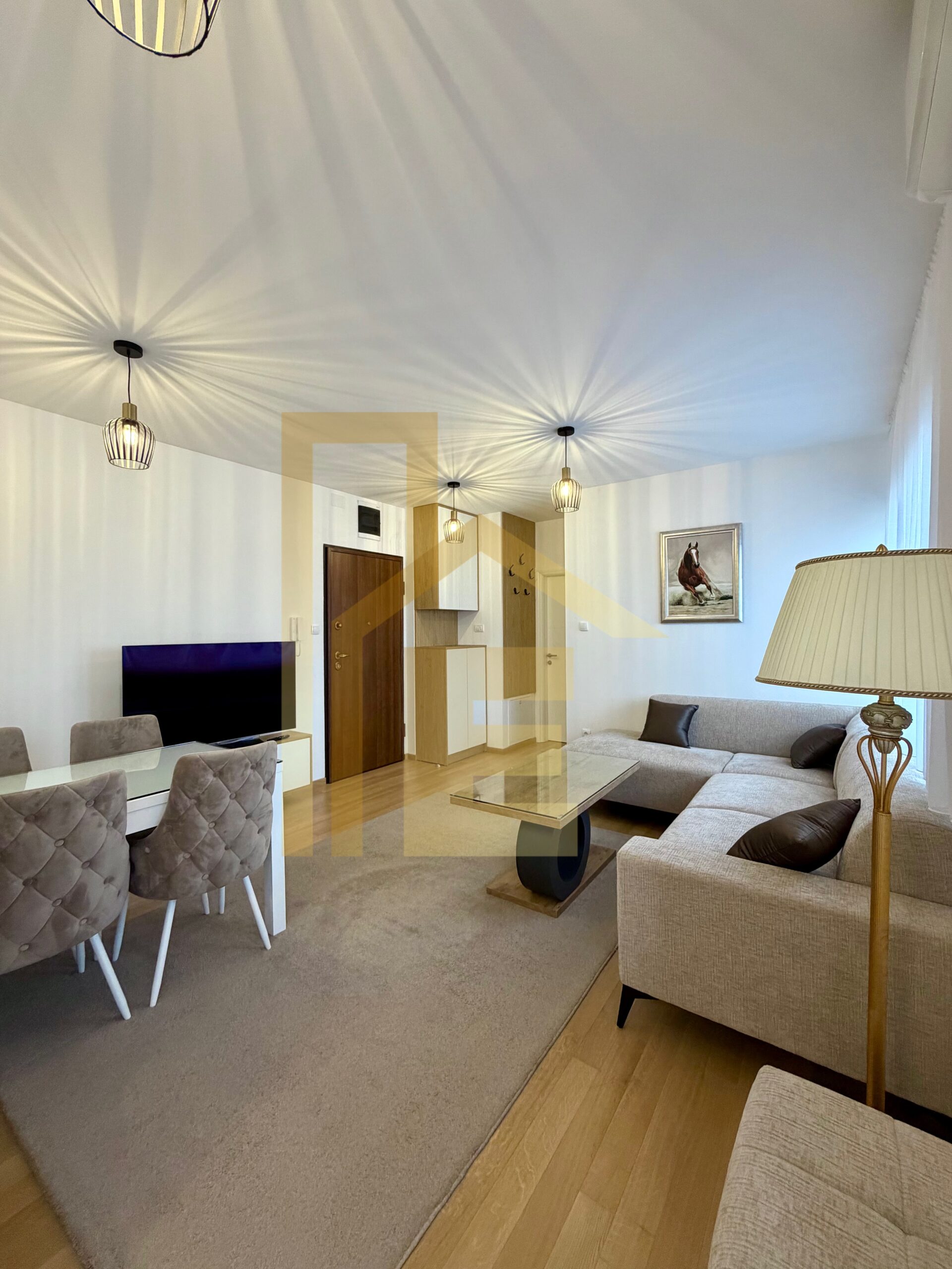 Komforan dvosoban stan, naselje Obilićevo slika 6