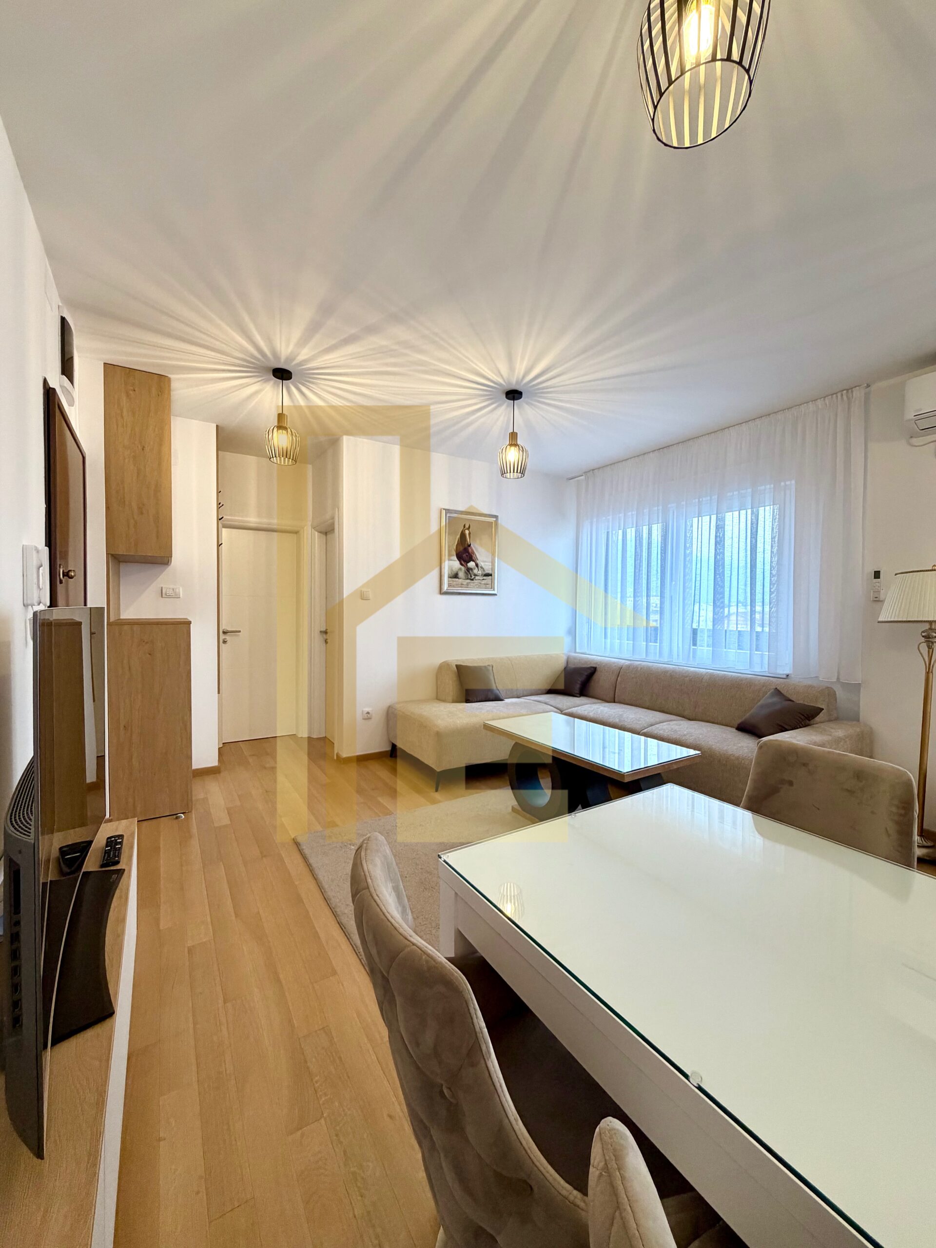 Komforan dvosoban stan, naselje Obilićevo slika 3