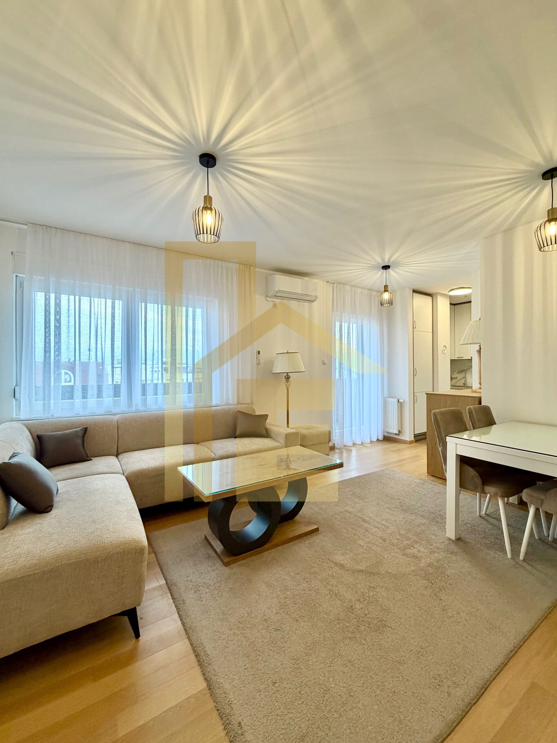 Komforan dvosoban stan, naselje Obilićevo slika 7