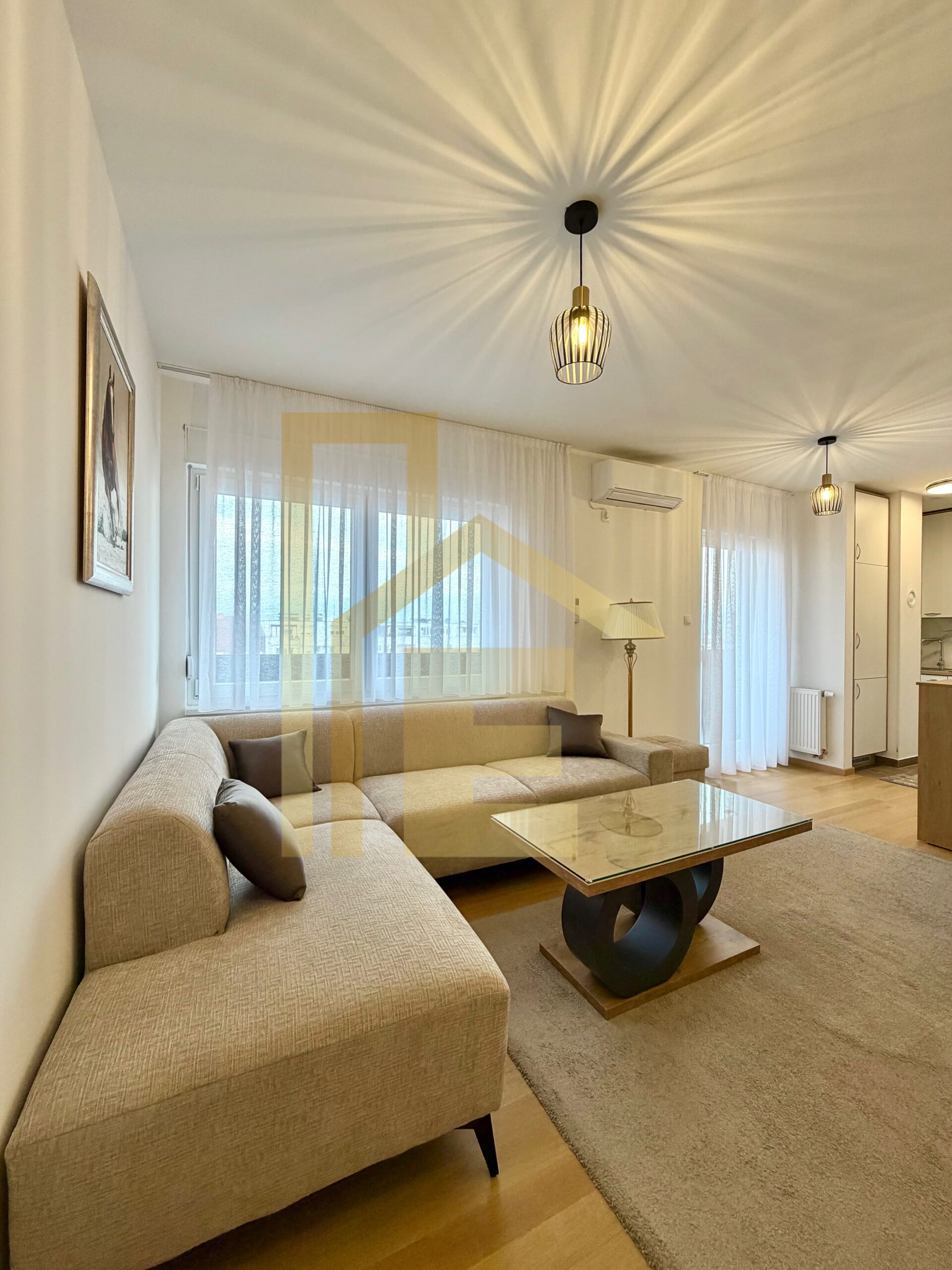 Komforan dvosoban stan, naselje Obilićevo slika 11