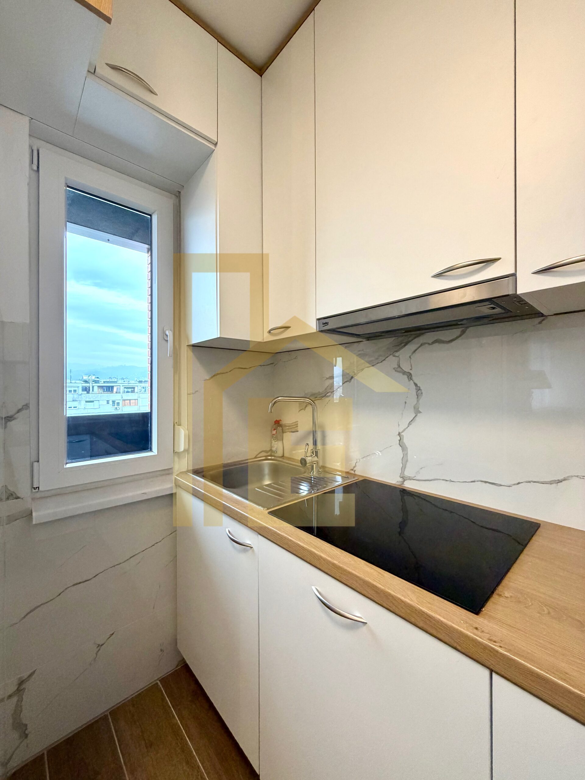 Komforan dvosoban stan, naselje Obilićevo slika 16