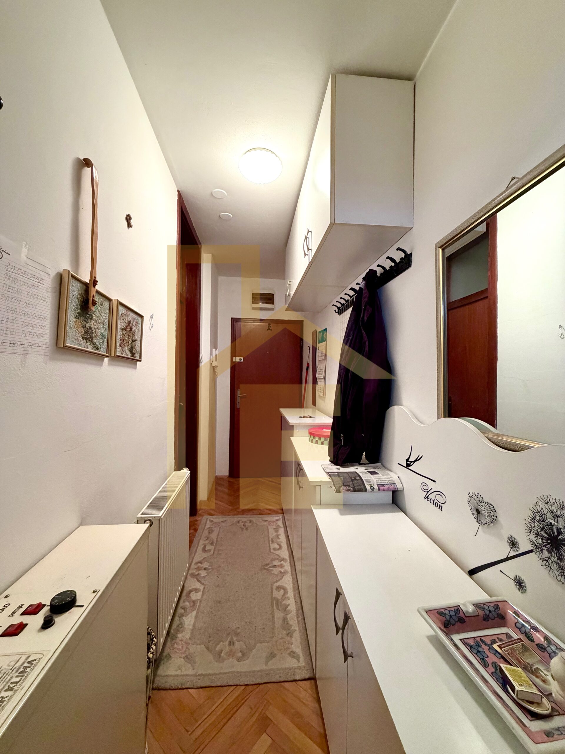 Na prodaju garsonjera sa pogledom na Vrbas, naselje Hisete slika 10