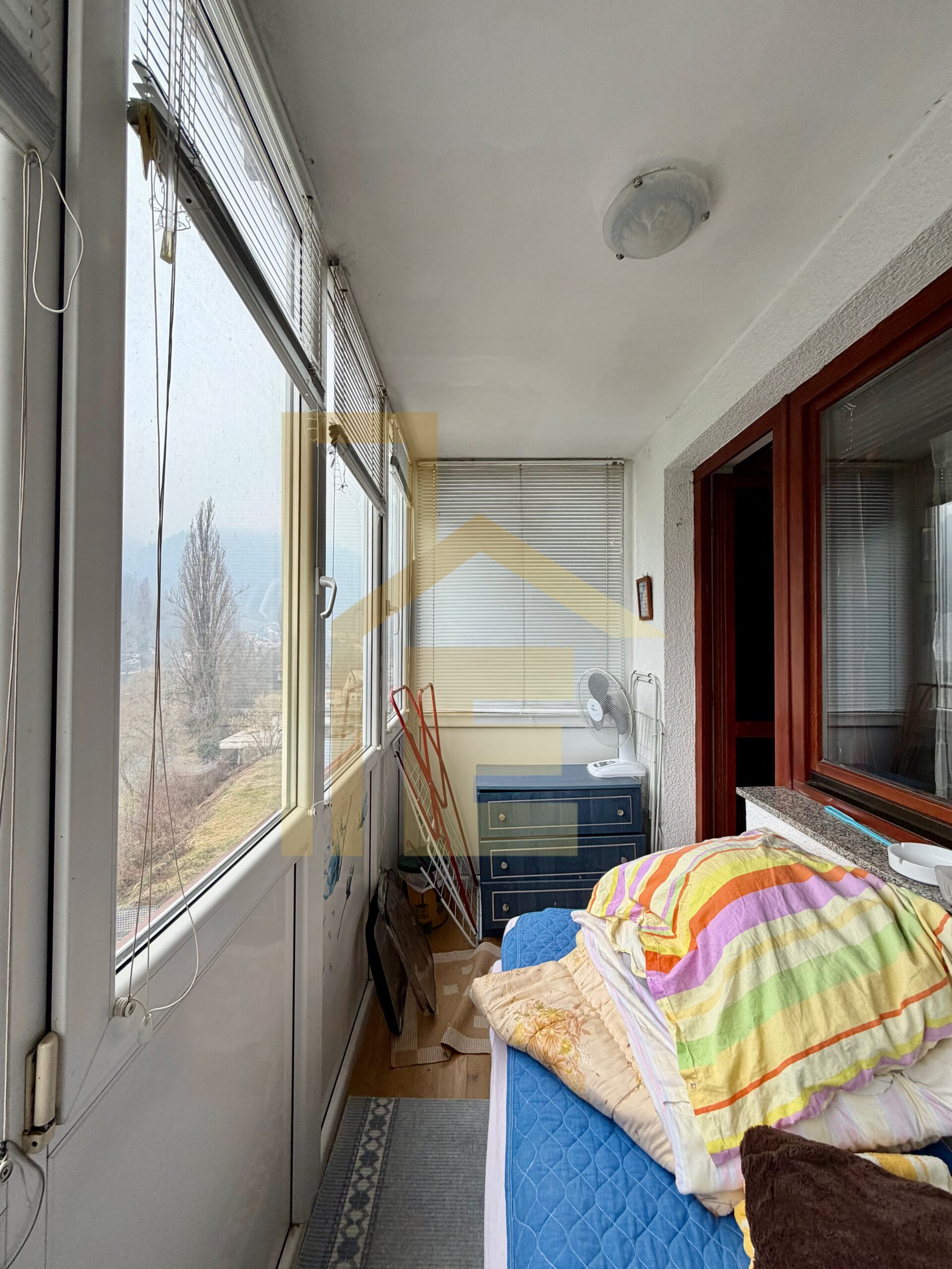 Na prodaju garsonjera sa pogledom na Vrbas, naselje Hisete slika 18