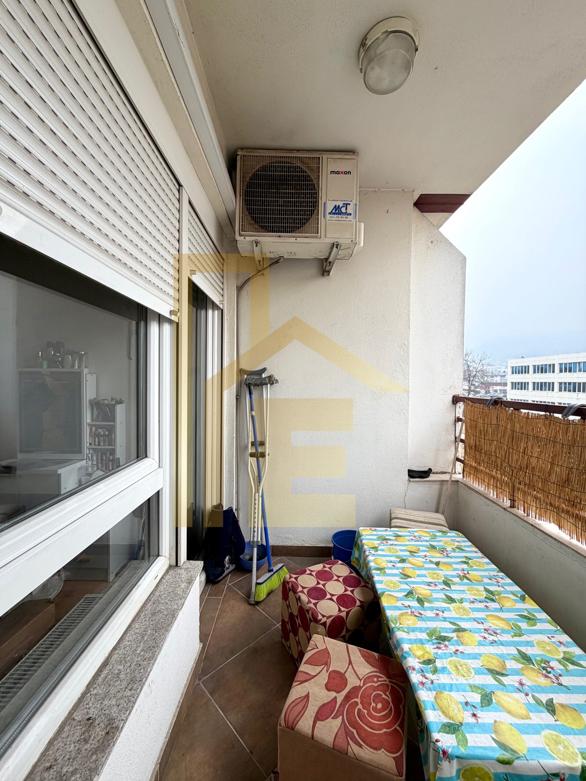 Na prodaju komforan dvosoban stan, podnožje Starčevice slika 13