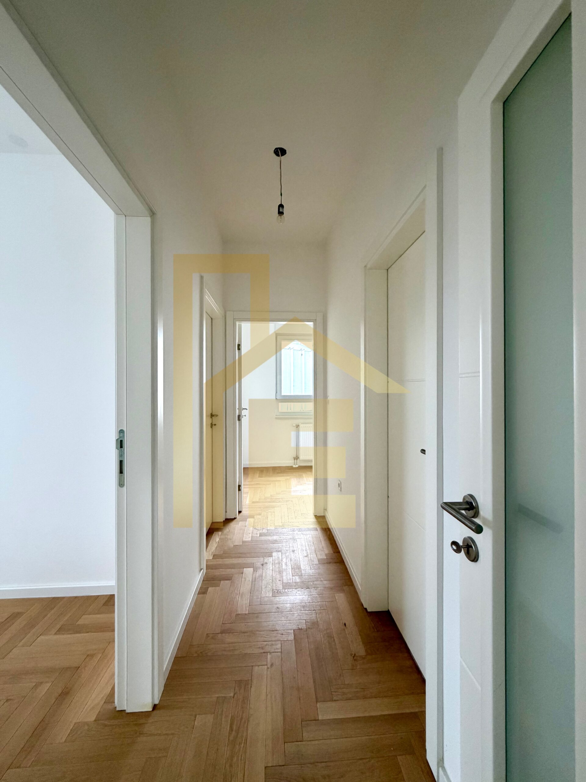 Na prodaju NOV četverosoban stan, Laktaši slika 5