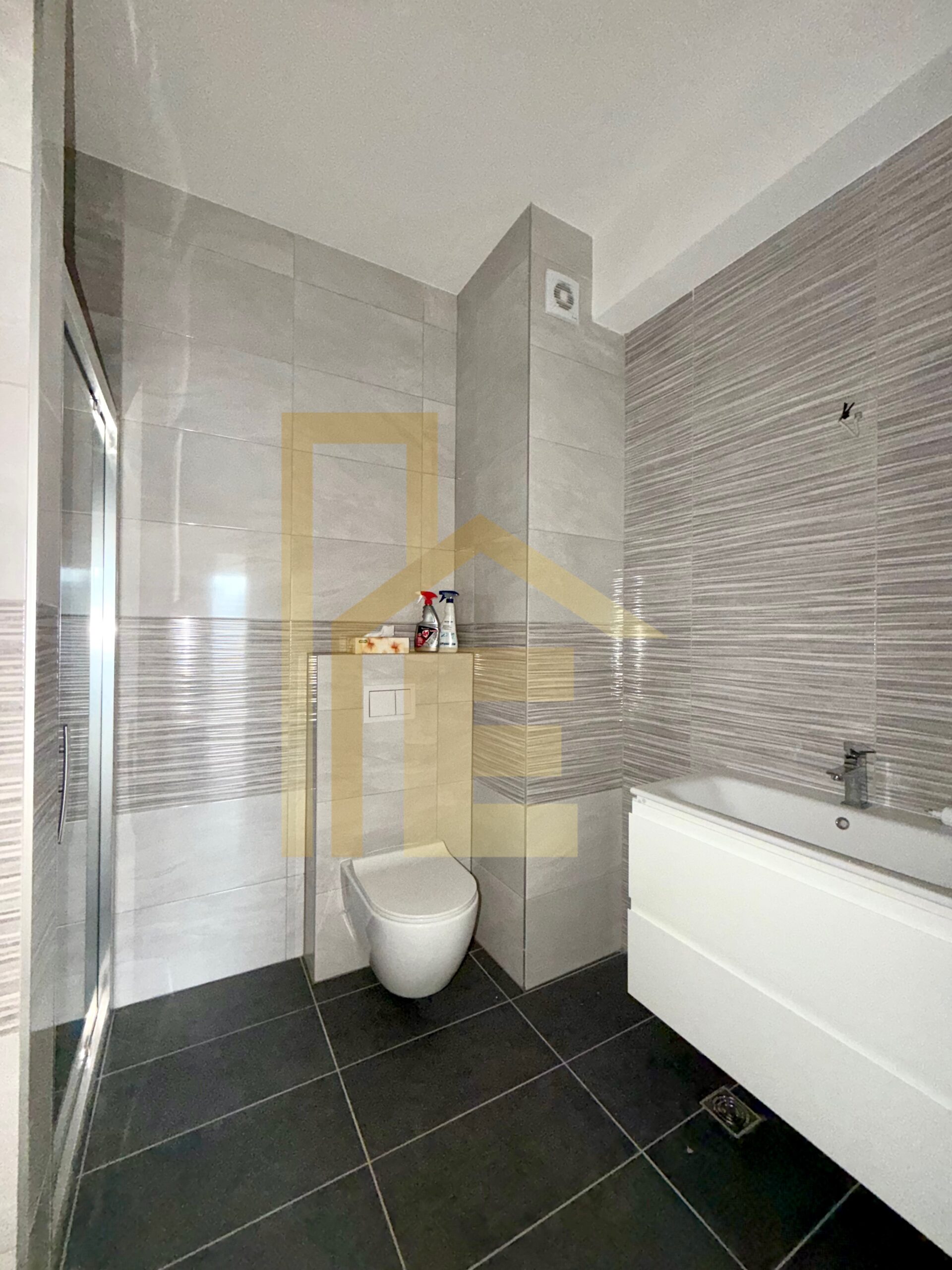 Na prodaju NOV četverosoban stan, Laktaši slika 19