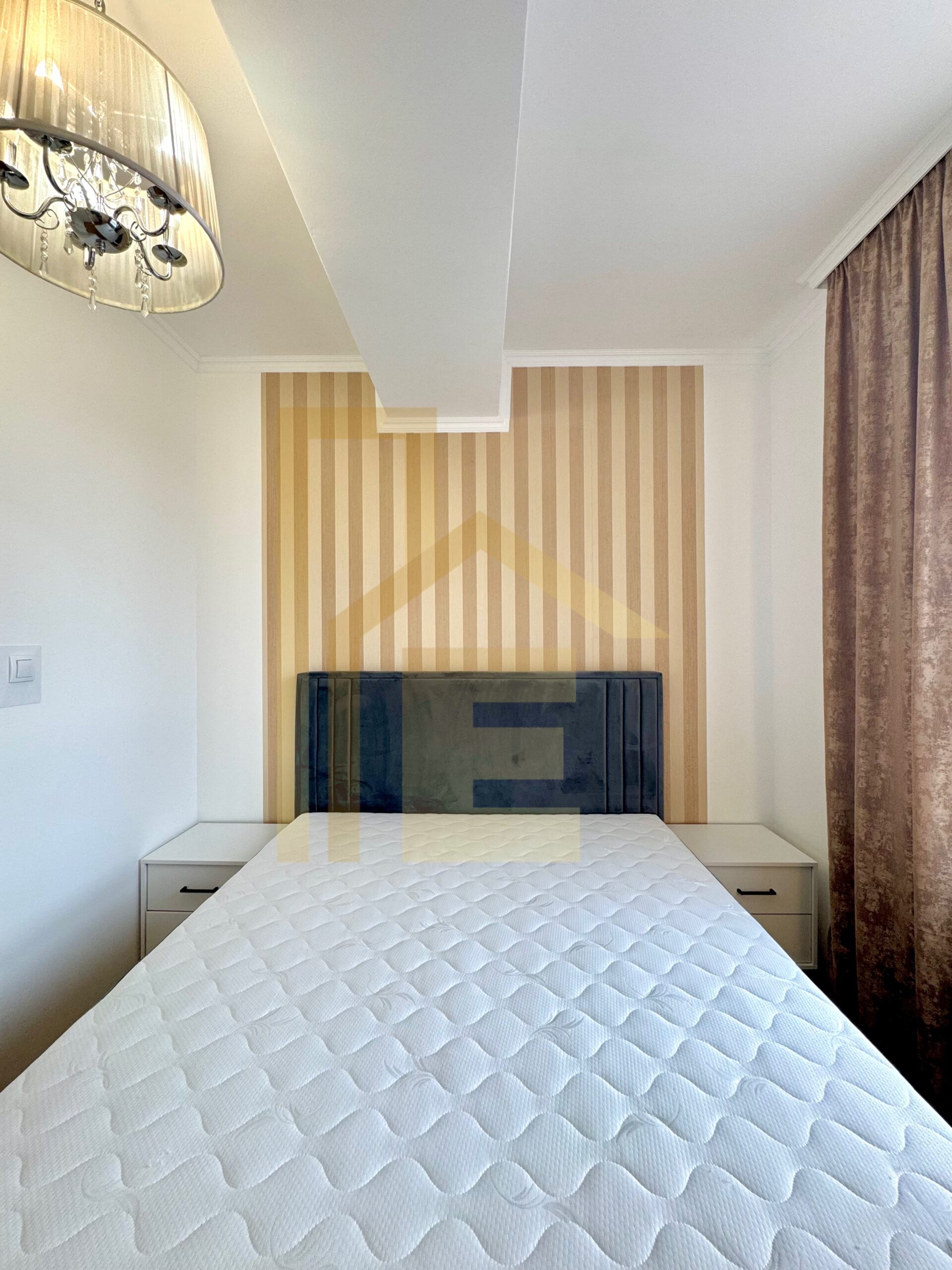 Na prodaju useljiv dvosoban stan, naselje Centar slika 13